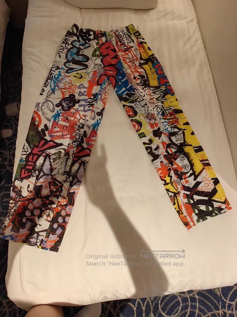 VETEMENTS size M White Graffiti Wide Leg Long Pants