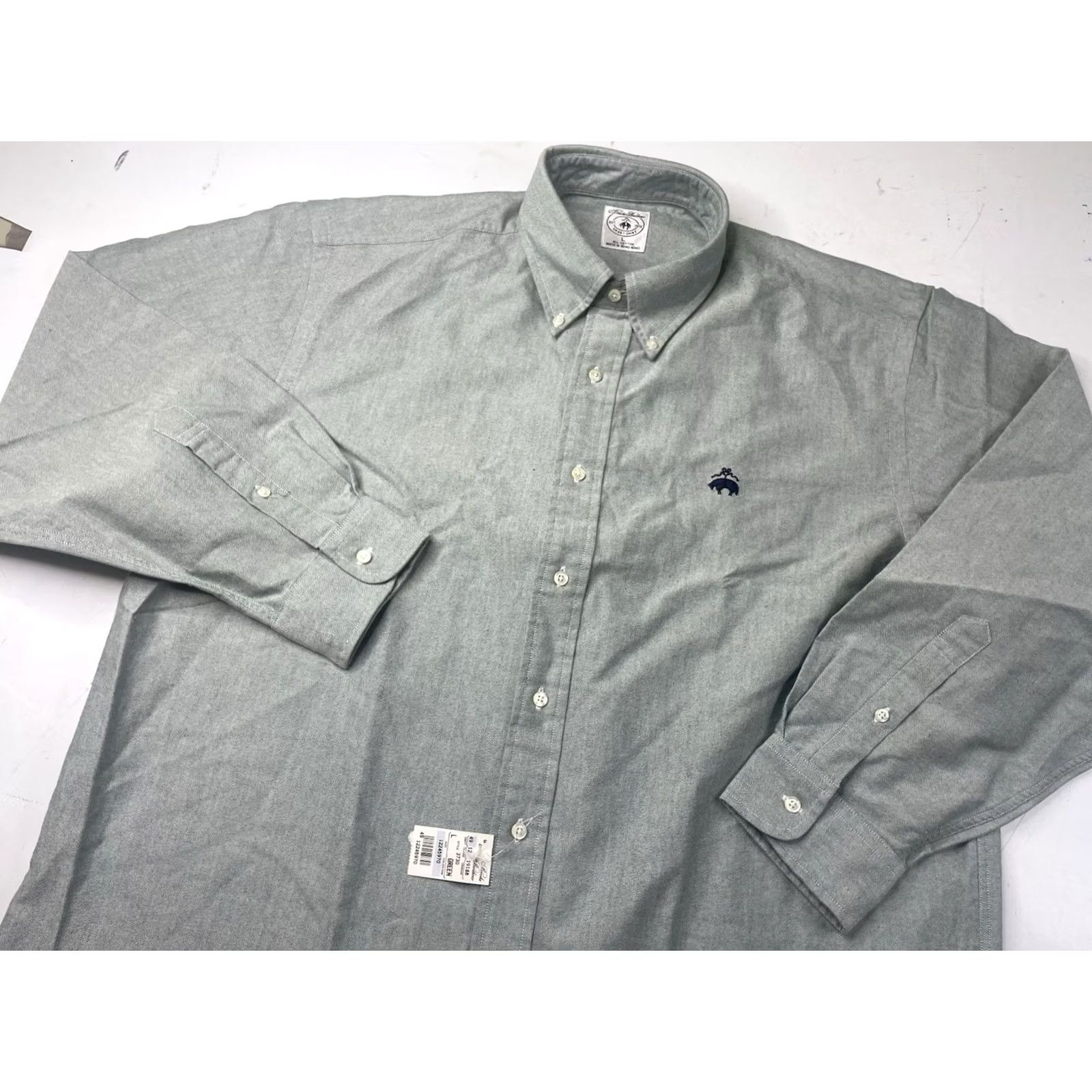 Brooks Brothers VINTAGE Brooks Brothers Sports Shirt Mens L Green Oxford Long Sleeve Size US L / EU 52-54 / 3 - 2 Thumbnail