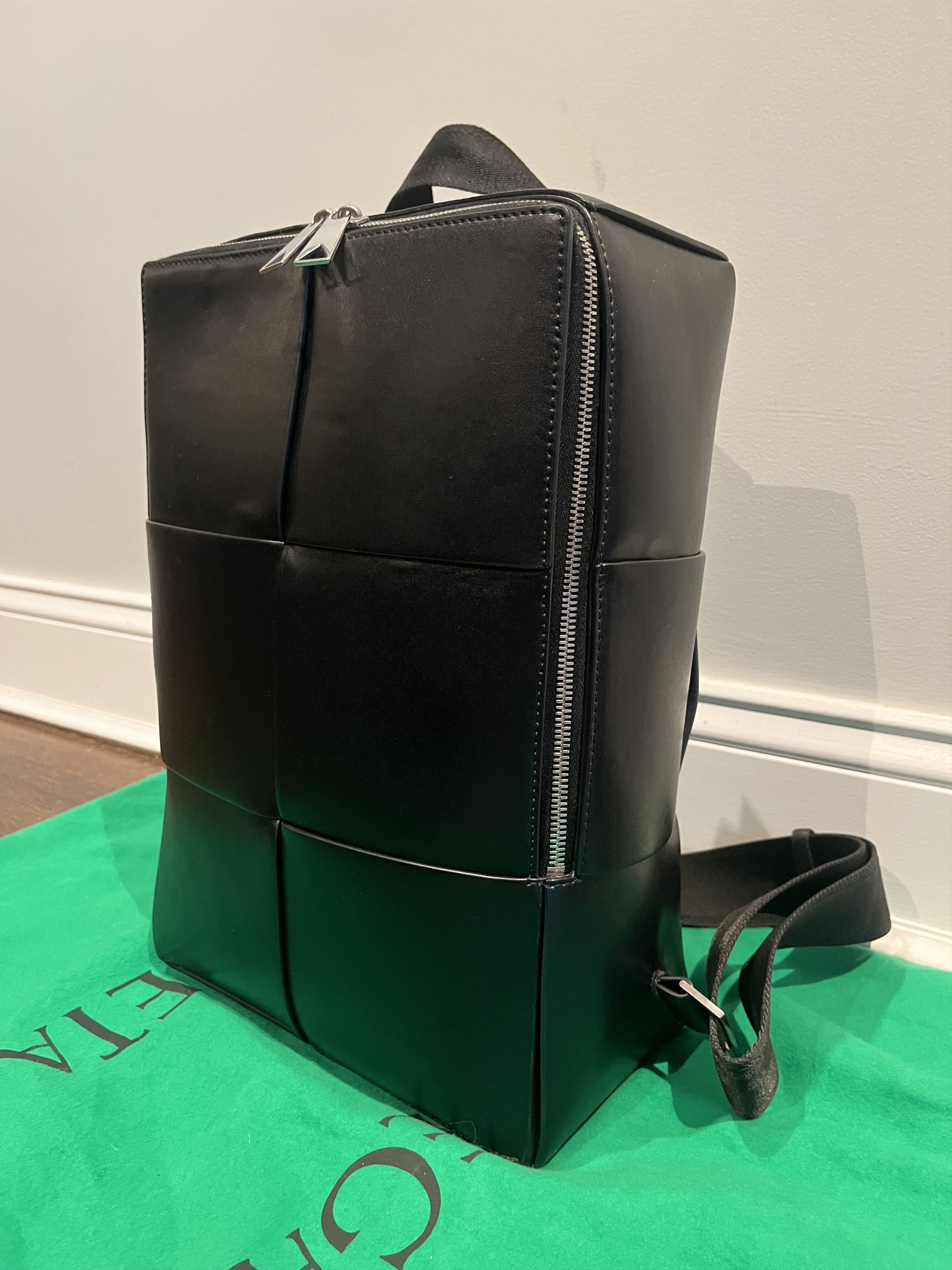 Bottega Veneta Bottega Veneta Arco Backpack Size ONE SIZE - 1 Thumbnail