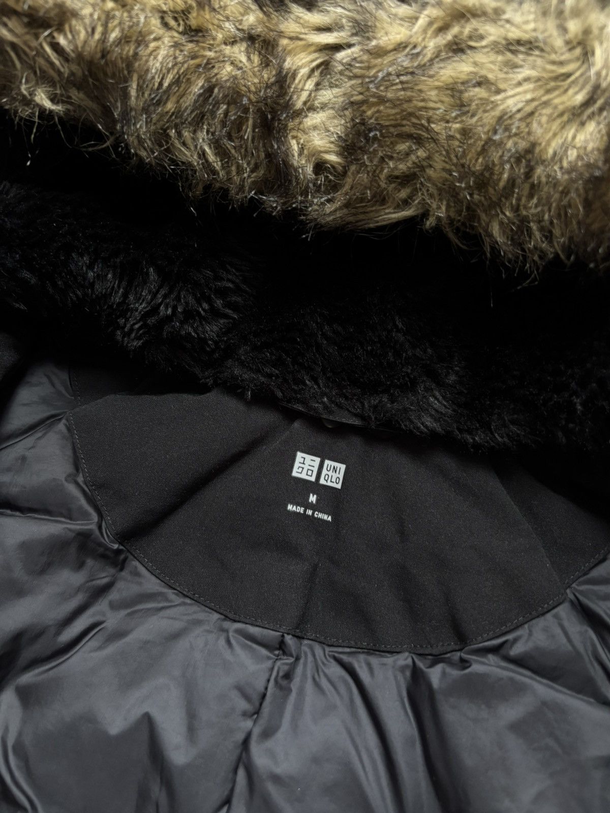 Uniqlo UNIQLO Hybrid Down Ultra Warm Short Coat Faux Fur Black M Size M / US 6-8 / IT 42-44 - 9 Thumbnail