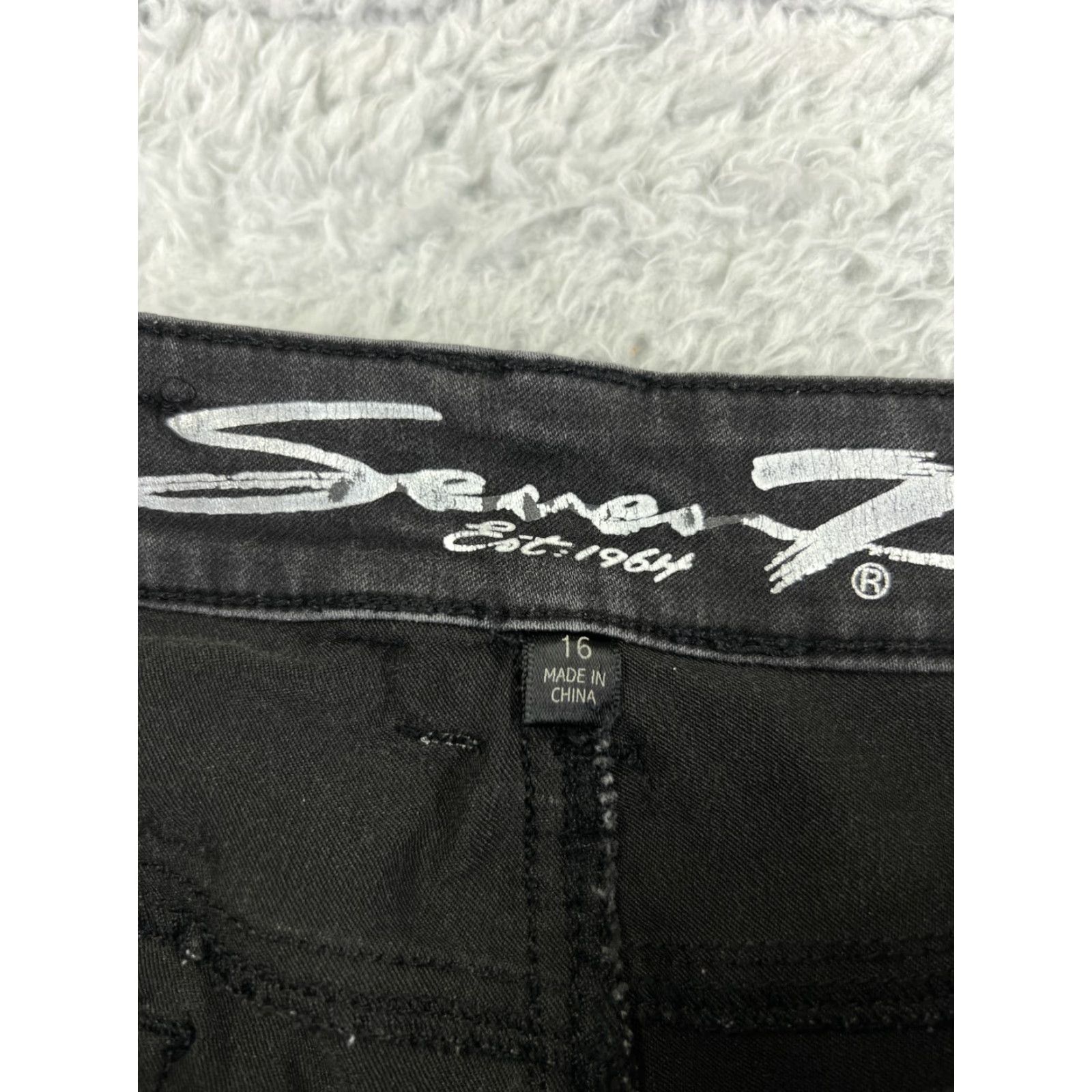 Vintage Seven7 Jeans Women 16 Black Denim Skinny High Rise Cotton Embellished 5-Pocket Designer American Jeans Mens? Size 38" / US 16 / IT 52 - 6 Thumbnail