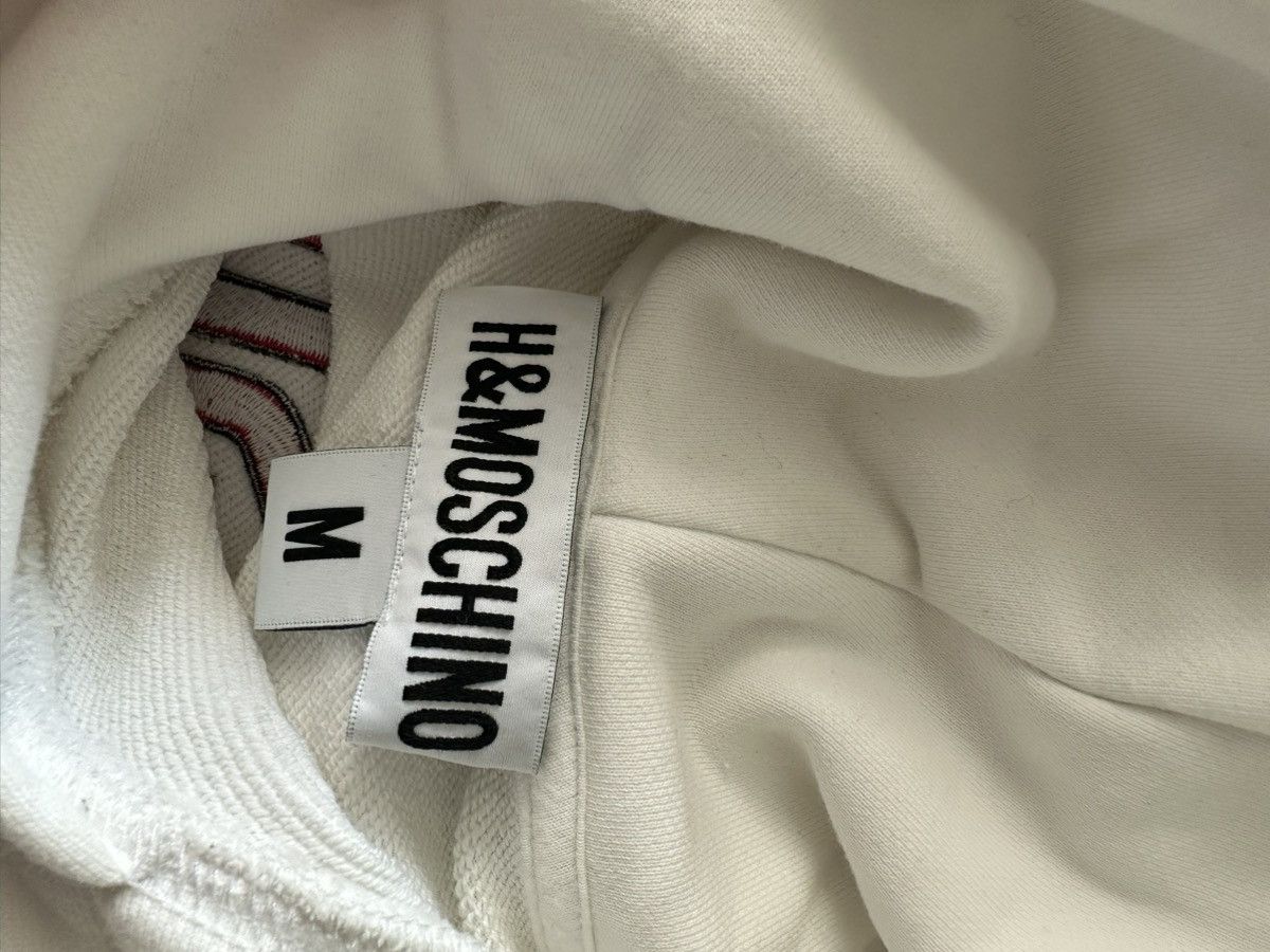 H&M × Moschino Moschino H&M hoodie size M Size US M / EU 48-50 / 2 - 5 Thumbnail