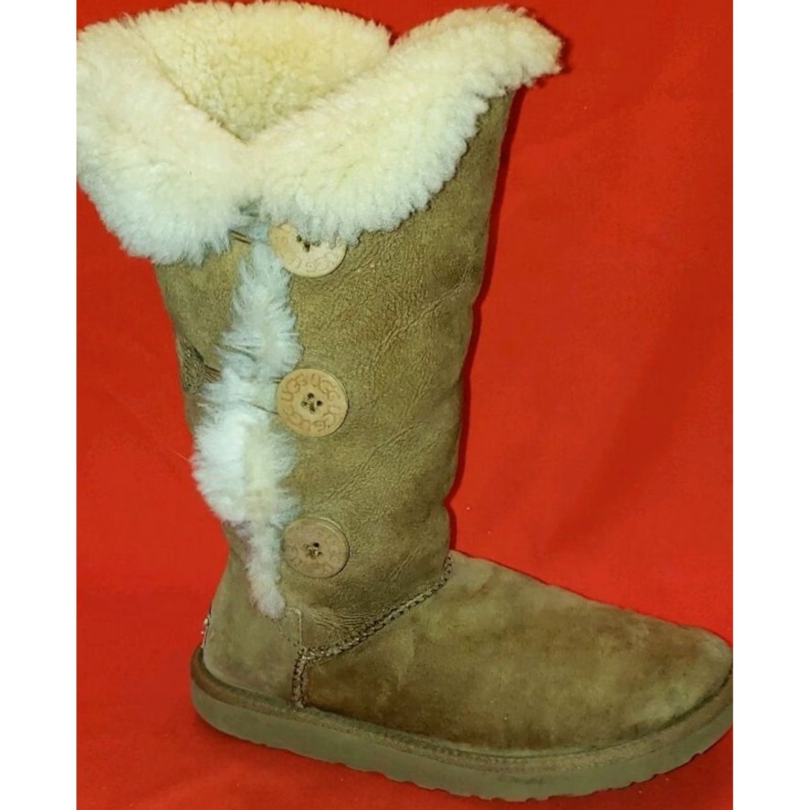 Ugg UGG Australia Boots Womens Brown Women BAILEY BUTTON TRIPLET CHESTNUT Size US 8 / IT 38 - 3 Thumbnail