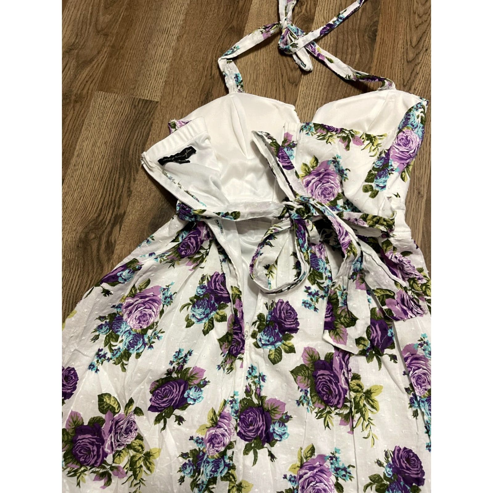 Vintage City Triangles Dress, Women's Size 9, Halter, Floral, White, Purple, Blue, Green - Fit & Flare, Short, Casual, Regular, Spring Summer Fall, Womens Size M / US 6-8 / IT 42-44 - 3 Thumbnail