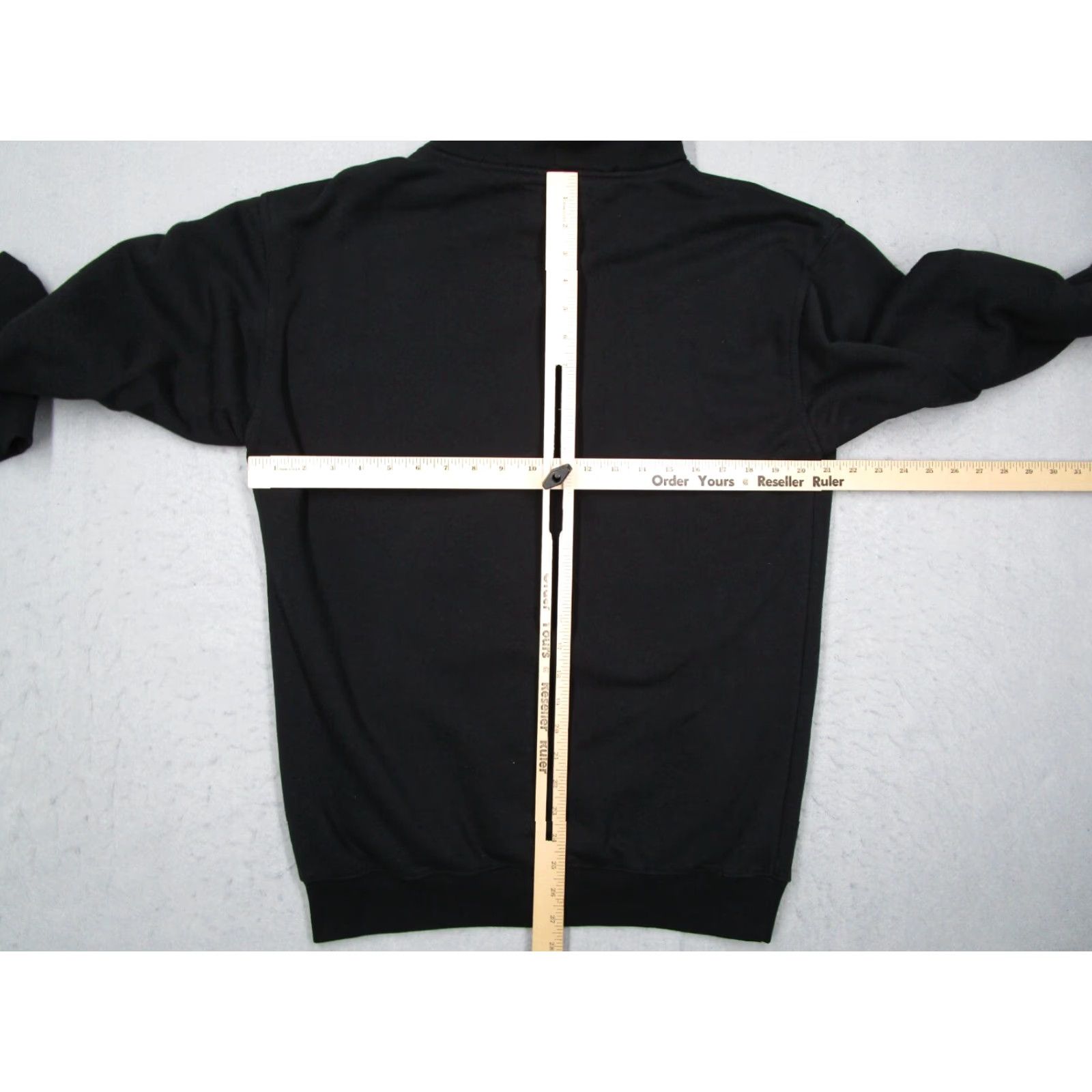 Vintage VINTAGE Shane Dawson Hoodie Mens Medium Black Pullover Fleece Sweatshirt Embroidered Pig Logo All Seasons Size US M / EU 48-50 / 2 - 5 Thumbnail