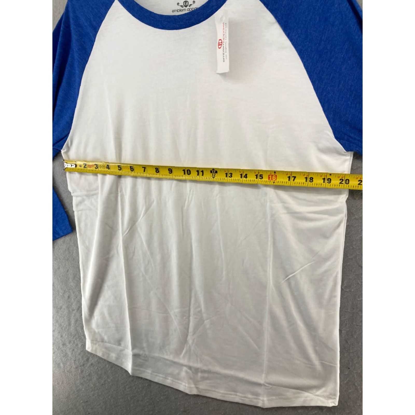 Vintage Vintage Emblem Apparel Men's Baseball T-Shirt Large Blue Jersey 3/4 Sleeve Classic Casual All Seasons Size US L / EU 52-54 / 3 - 2 Thumbnail