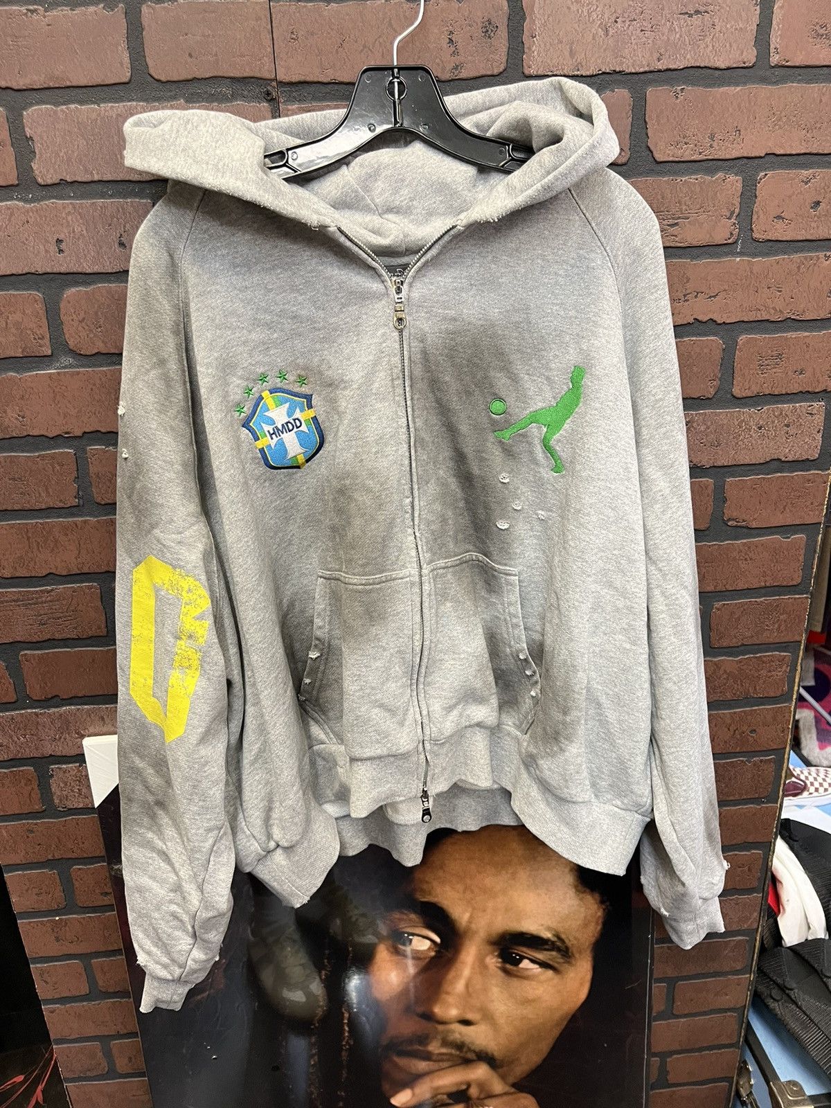 image of Hmddla Brasil Zip Up in Grey, Men's (Size Medium)