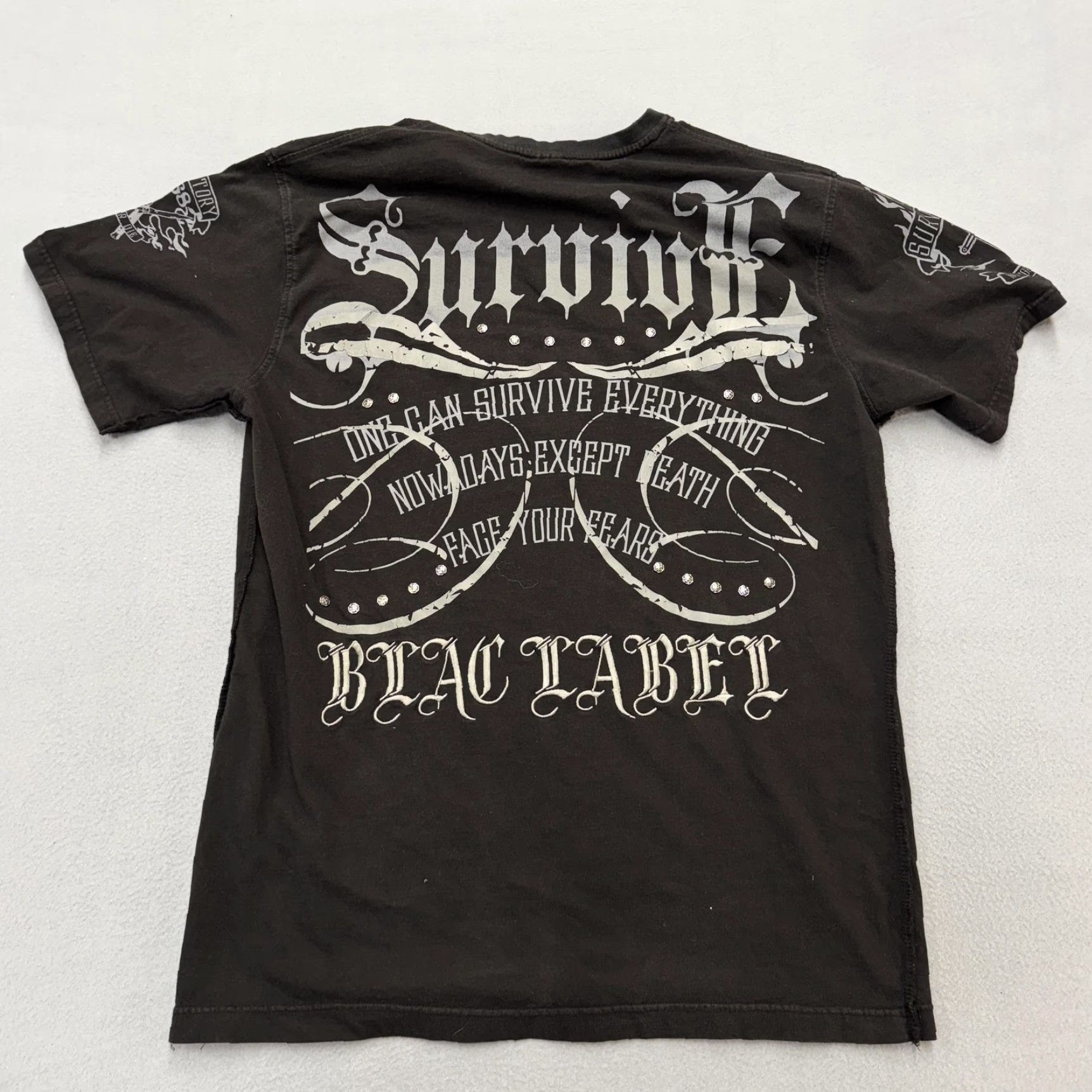 RESOLUTE VINTAGE Blac Label Resolute Survival Shirt Mens 3XL Black Gothic Studded Graphic Tee Size US XXL / EU 58 / 5 - 6 Thumbnail