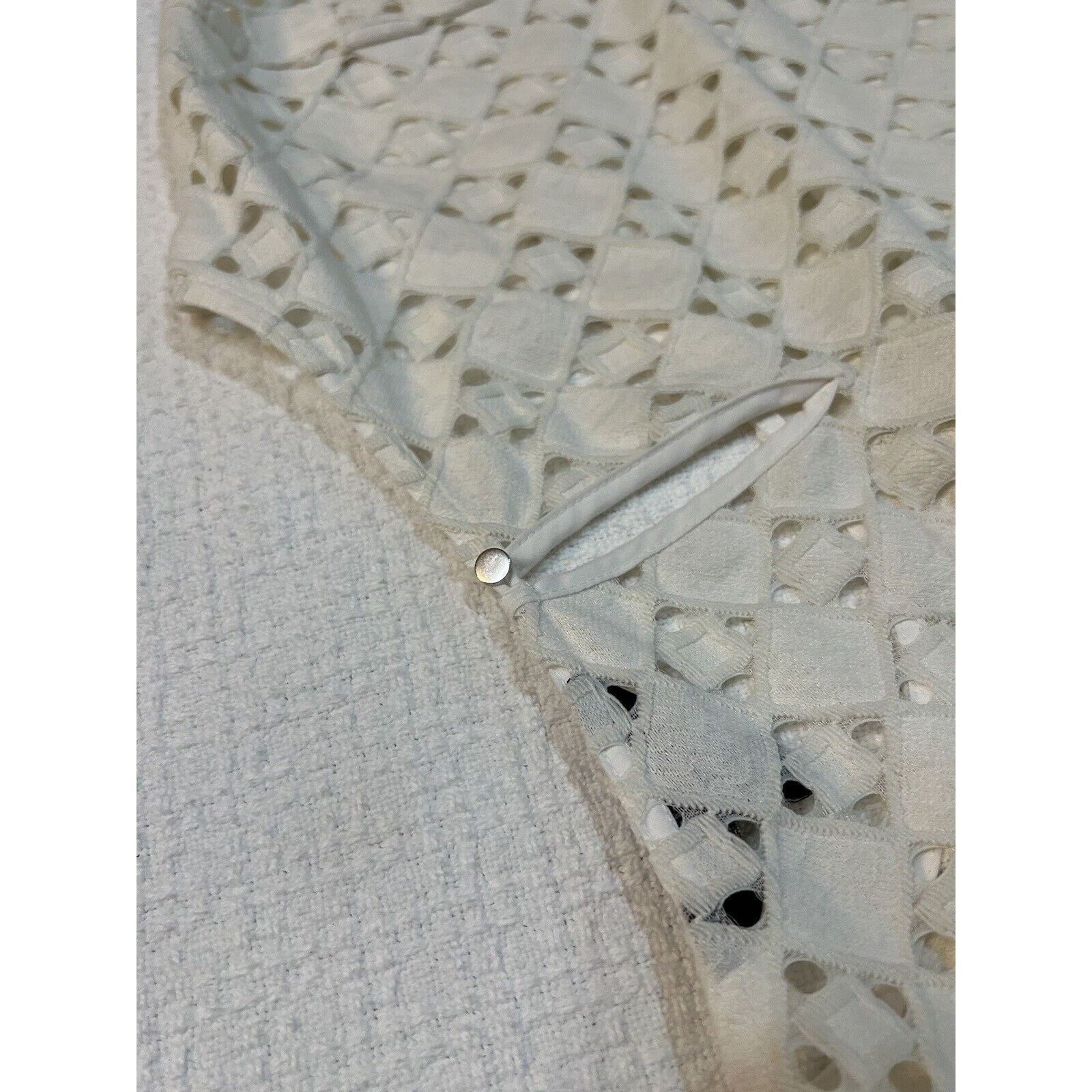 Banana Republic Banana Republic Top Eyelet Lace Blouse Tunic Cream Size M / US 6-8 / IT 42-44 - 7 Thumbnail