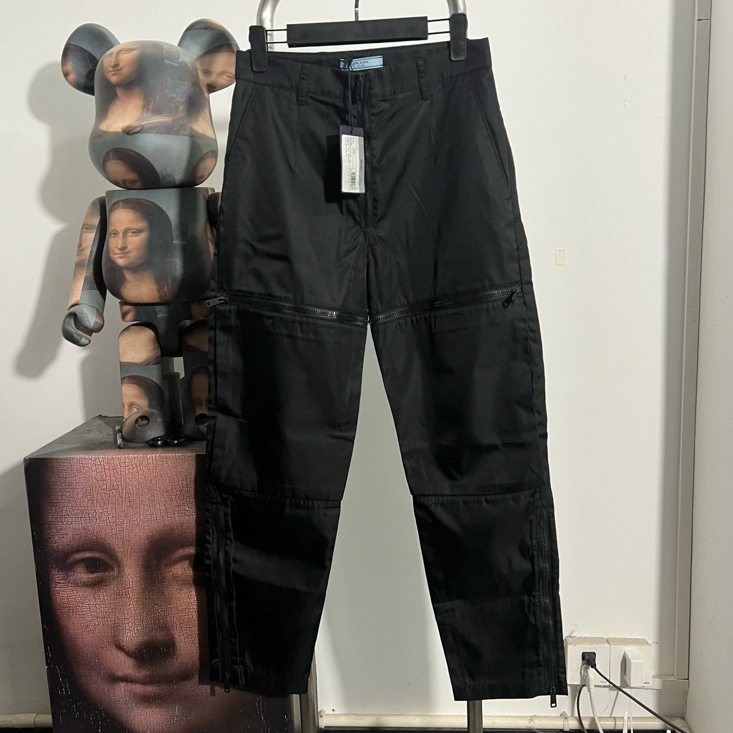 Prada Prada Nylon Casual Pants 30 Men Size US 30 / EU 46 - 1 Thumbnail