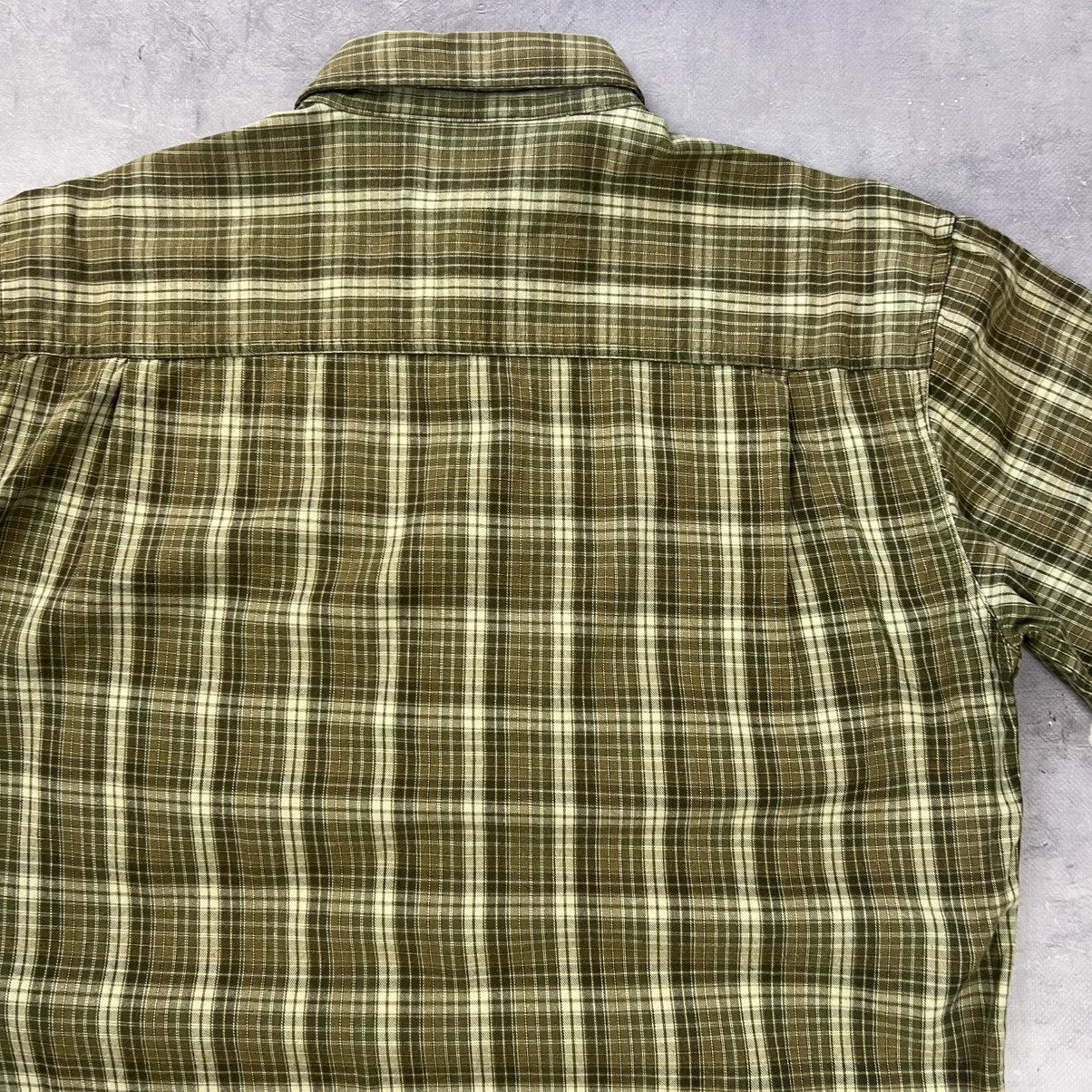 Fjallraven Rare! Fjallraven Checkered Shirt Outdoor Flannel Size US M / EU 48-50 / 2 - 22 Thumbnail
