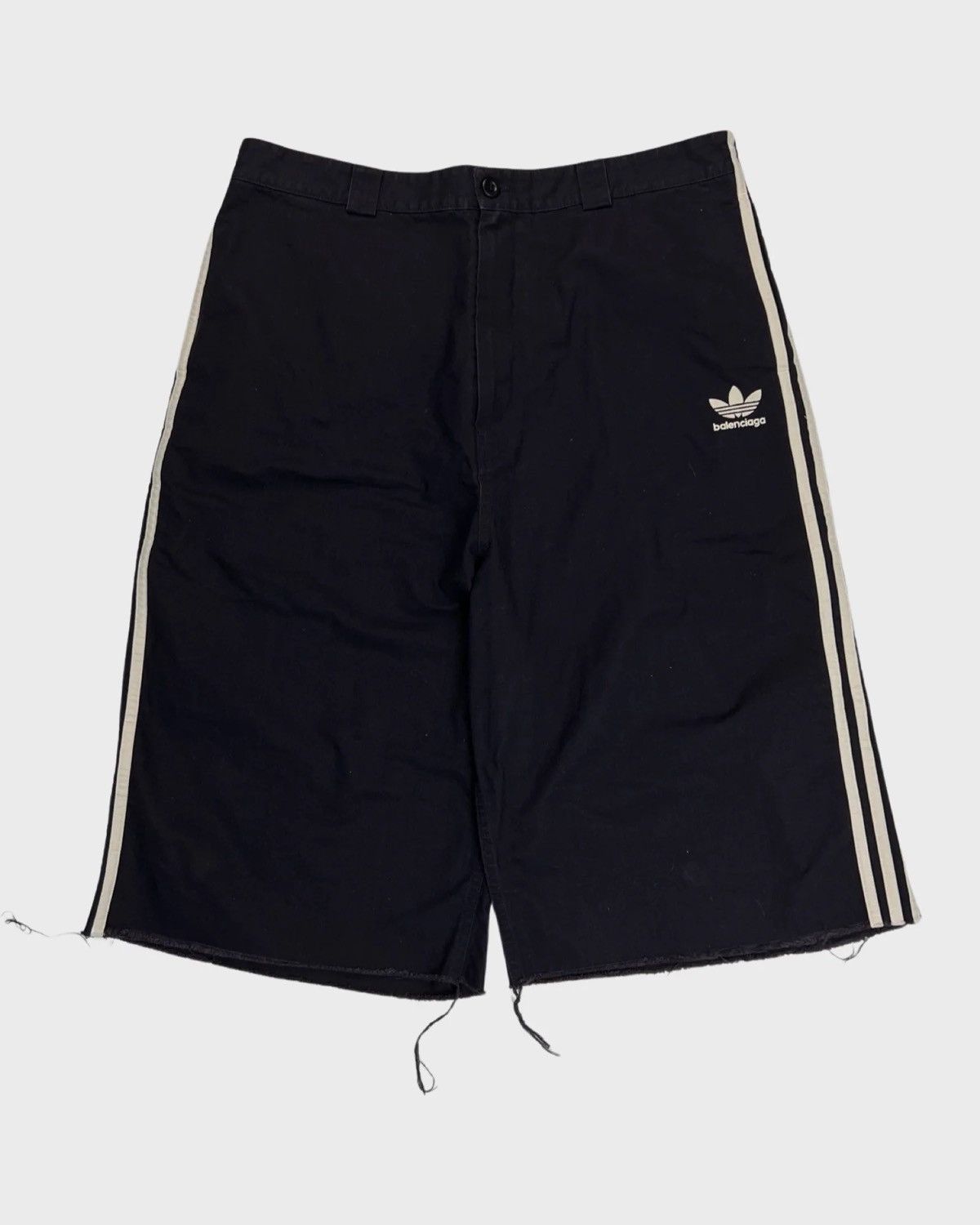 Pre-owned Balenciaga X Adidas Cargo Shorts Sz:l In Black