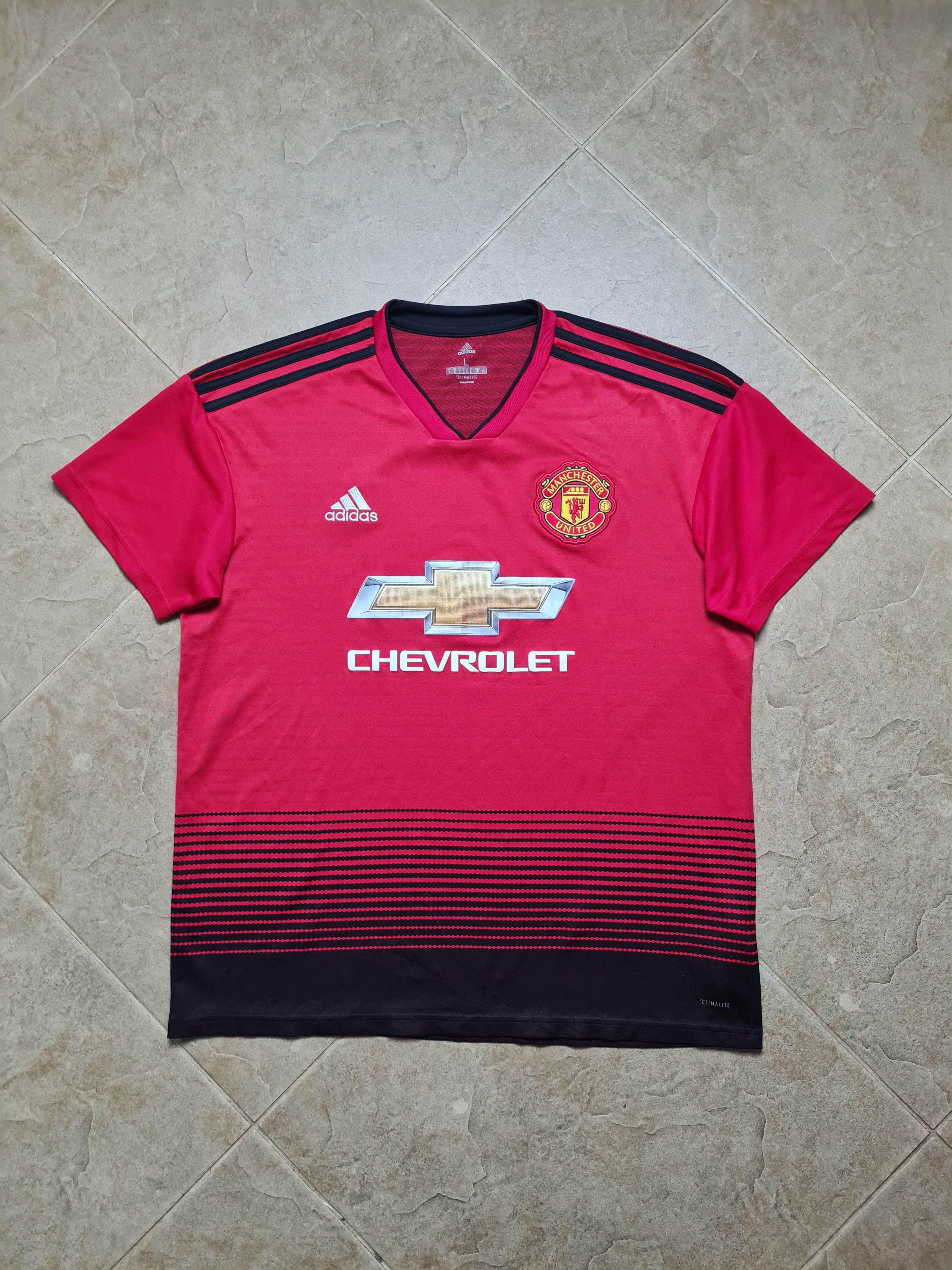 Adidas MANCHESTER UNITED 2018/2019 HOME SHIRT ADIDAS CG0040 SZ L Size US L / EU 52-54 / 3 - 6 Thumbnail