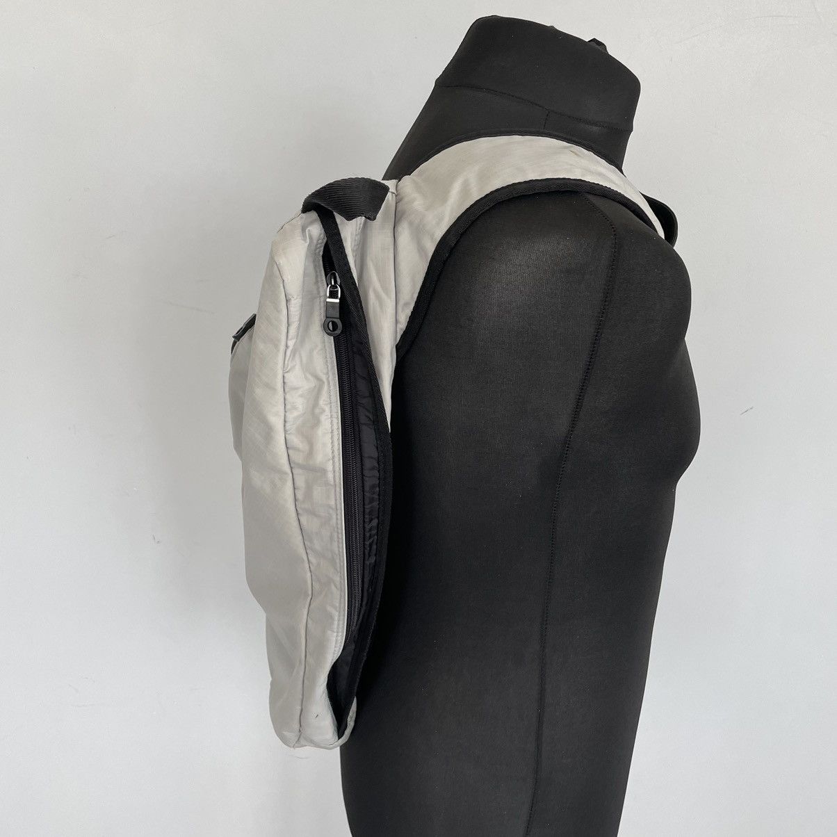 DKNY × Vintage Vintage slim bag DNKY white style y2k Size ONE SIZE - 6 Thumbnail