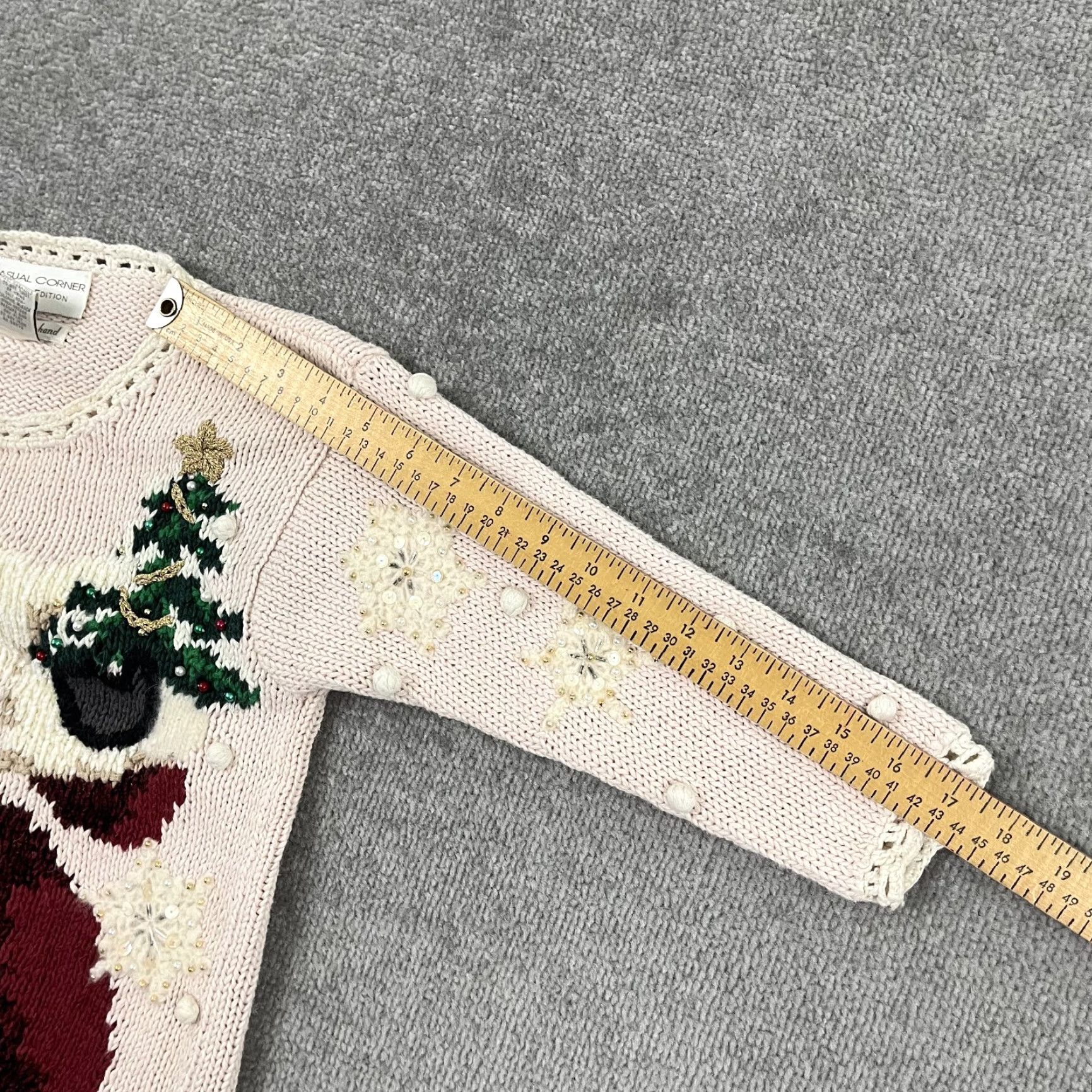 Vintage VINTAGE Casual Corner Knit Sweater Shirt Ladies XS Pink Santa Christmas 90s Geometric Beaded Pullover Women XS Size XS / US 0-2 / IT 36-38 - 6 Thumbnail
