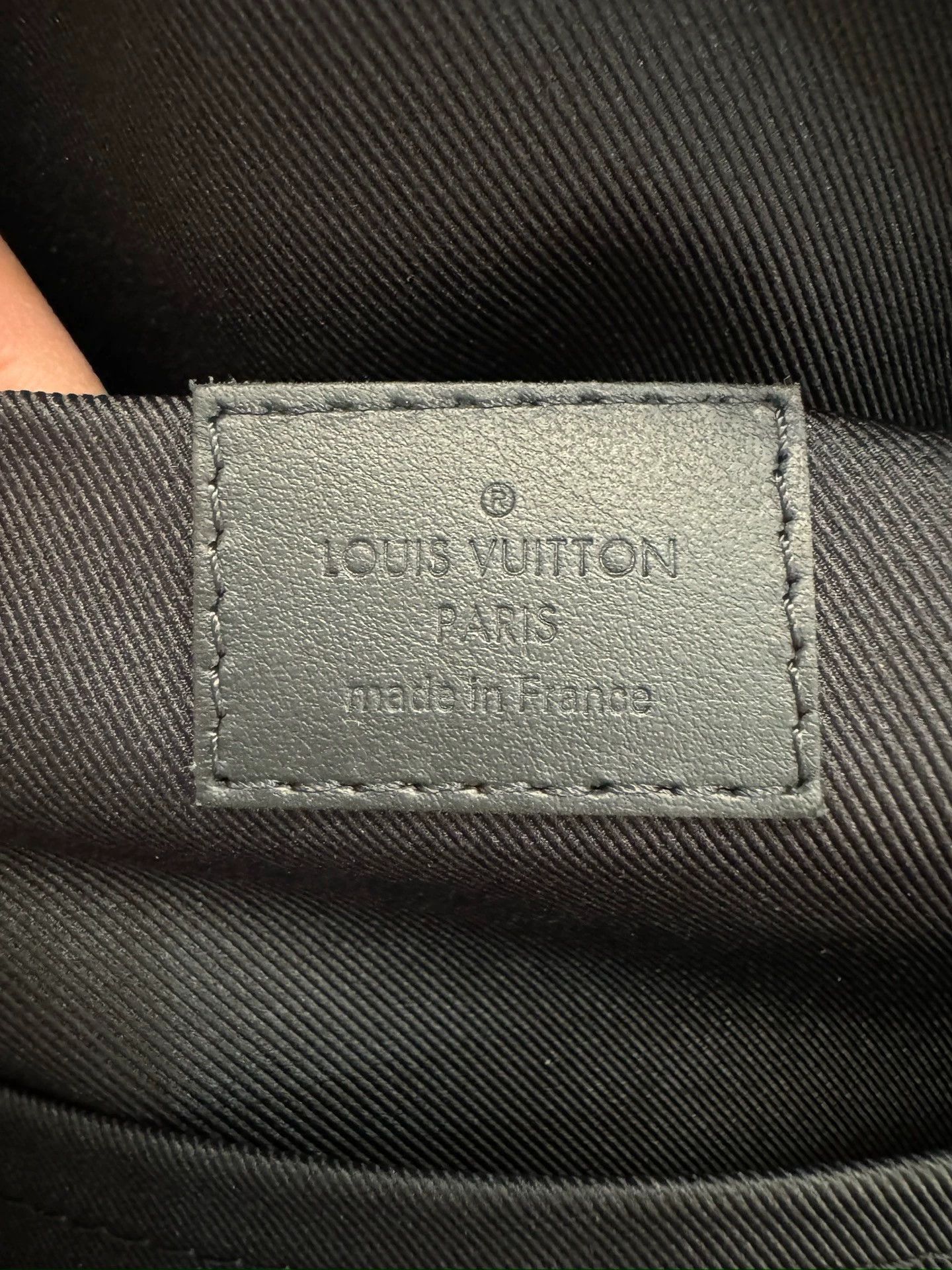 Louis Vuitton LV Discovery MM Backpack New with Tags & Dust Bag Size ONE SIZE - 3 Thumbnail