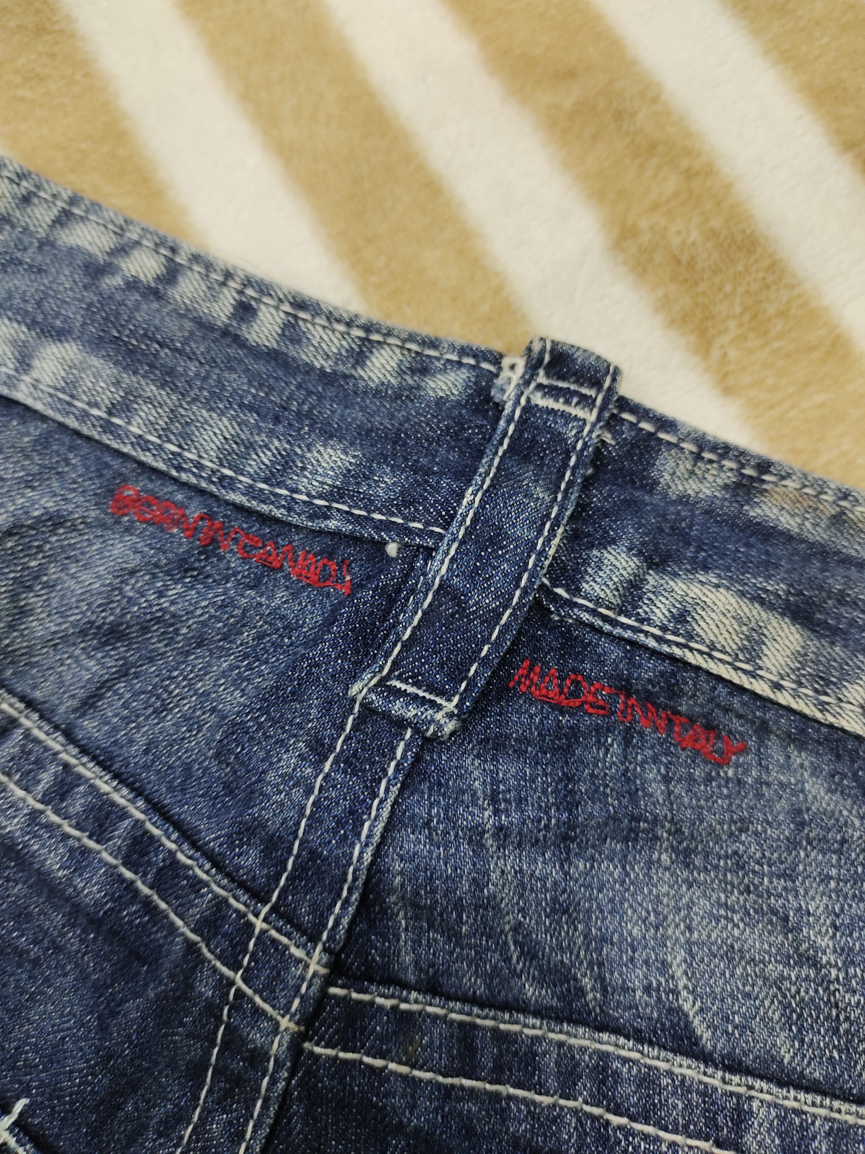 Dsquared² Italy Distressed Jeans