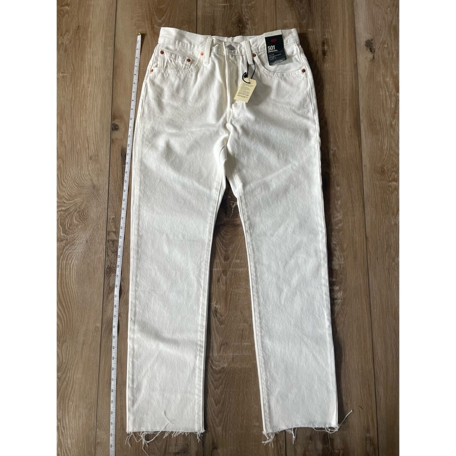 Levi's 501® ORIGINAL FIT WOMEN'S JEANS 30x32 Size 30" / US 8 / IT 44 - 13 Thumbnail