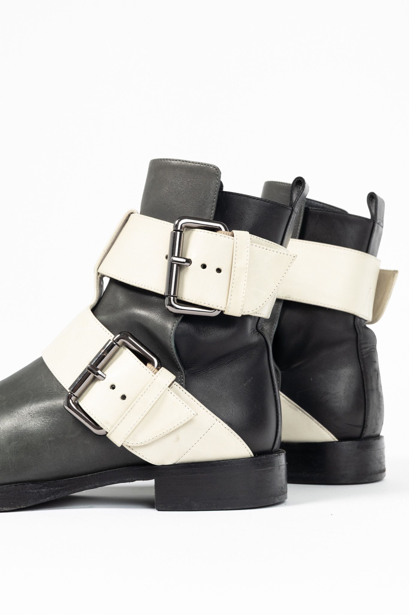 Pierre Hardy Pierre Hardy PF/14 Colourblock Leather Buckled-Strap Booties Size US 7 / IT 37 - 7 Thumbnail
