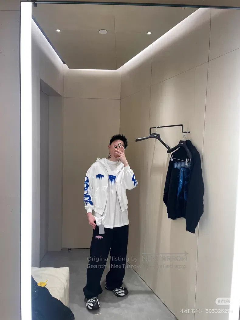 Balenciaga Balenciaga Blue dissolve logo print white hooded zip-up sw Size US S / EU 44-46 / 1 - 5 Thumbnail