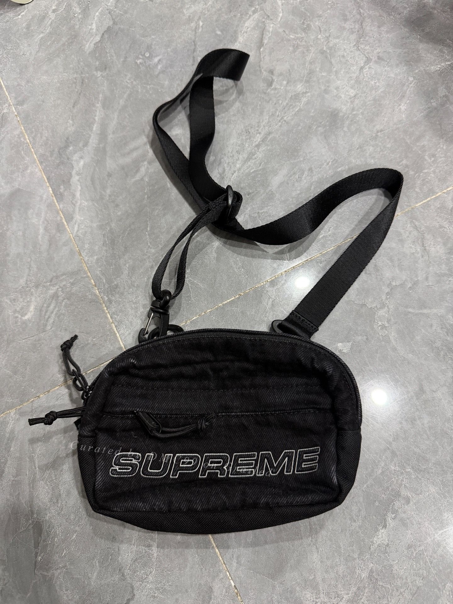 Supreme Supreme Black Logo Crossbody Bag | Grailed