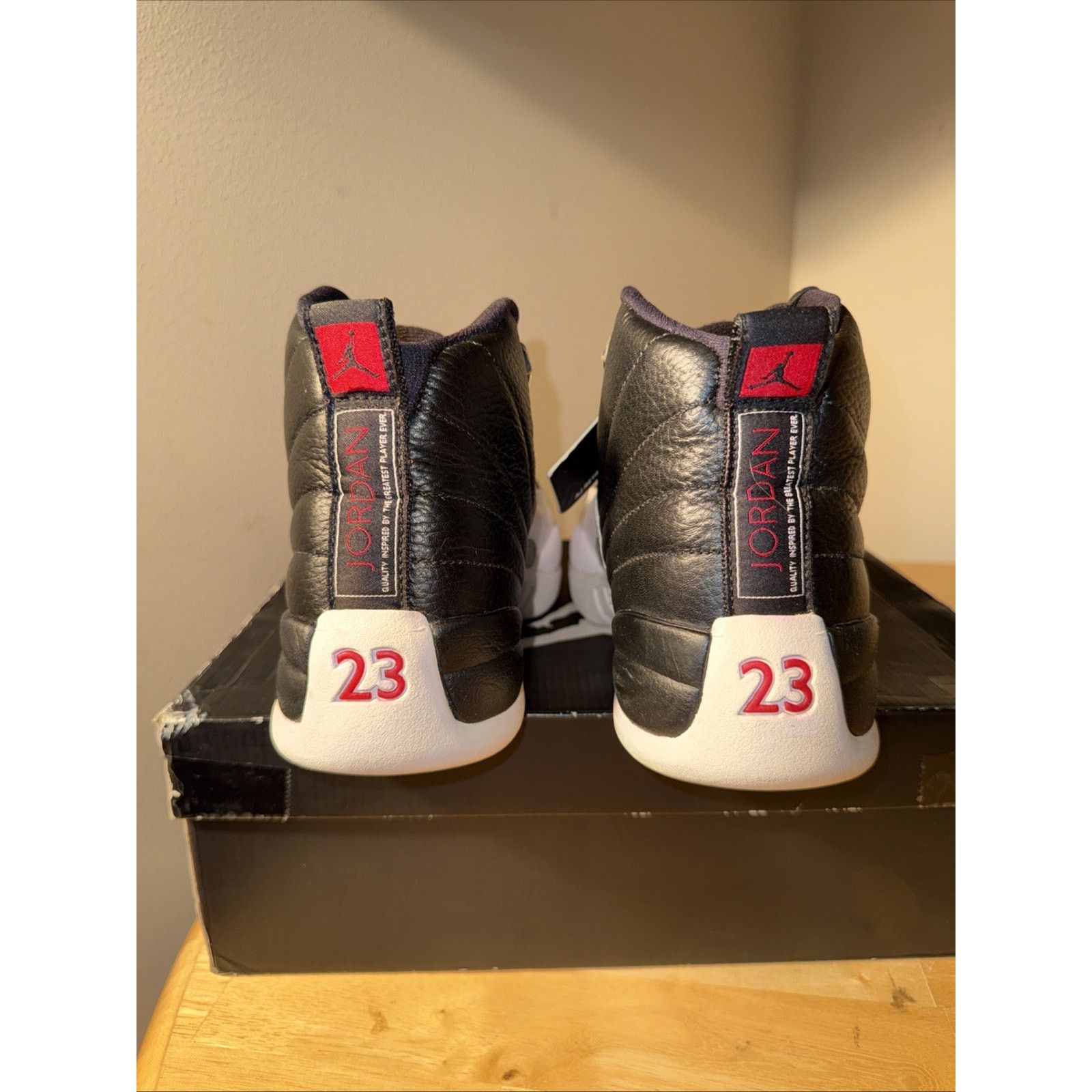 Jordan Brand Size 8.5 - Jordan 12 Retro Playoff OG BOX LIGHTLY USED Size US 8.5 / EU 41-42 - 6 Thumbnail