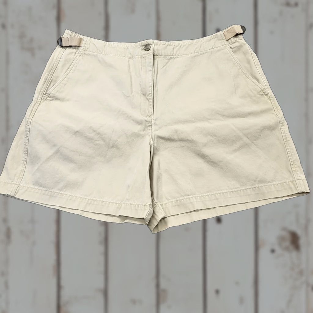 Ralph Lauren Lauren Ralph Lauren Shorts Womens 14 Beige Khaki Casual Summer Comfort 32.5x5 Beige Size 36" / US 14 / IT 50 - 1 Thumbnail