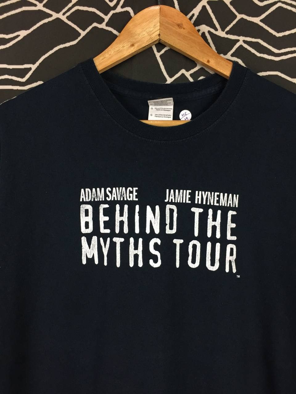 Arts & Science × Vintage MythBusters Adam Savage Jamie Hyneman Behind Myths Tour Tee Size US L / EU 52-54 / 3 - 3 Thumbnail
