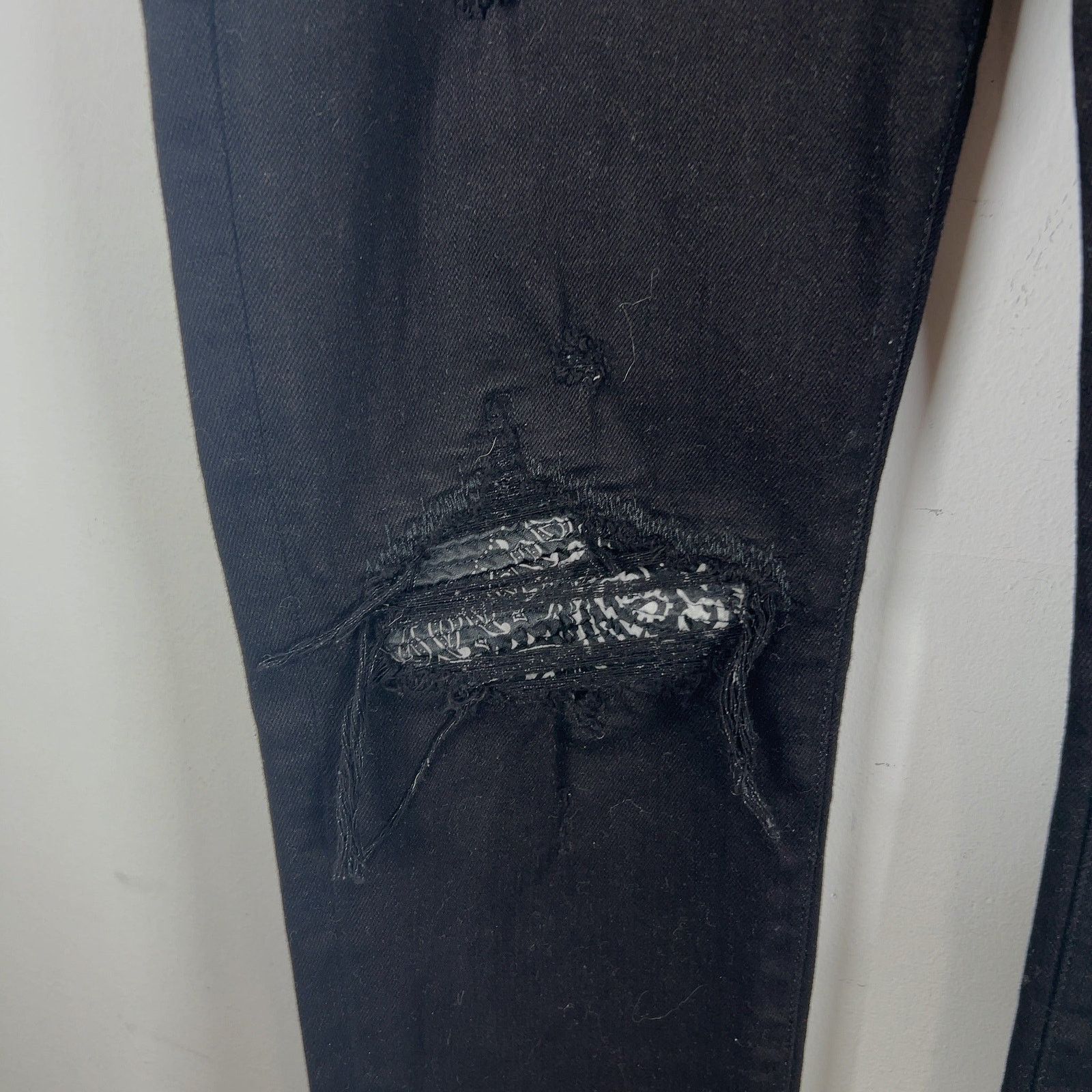 Amiri Amiri MX1 White/Black Bandana Jeans Size US 34 / EU 50 - 6 Thumbnail