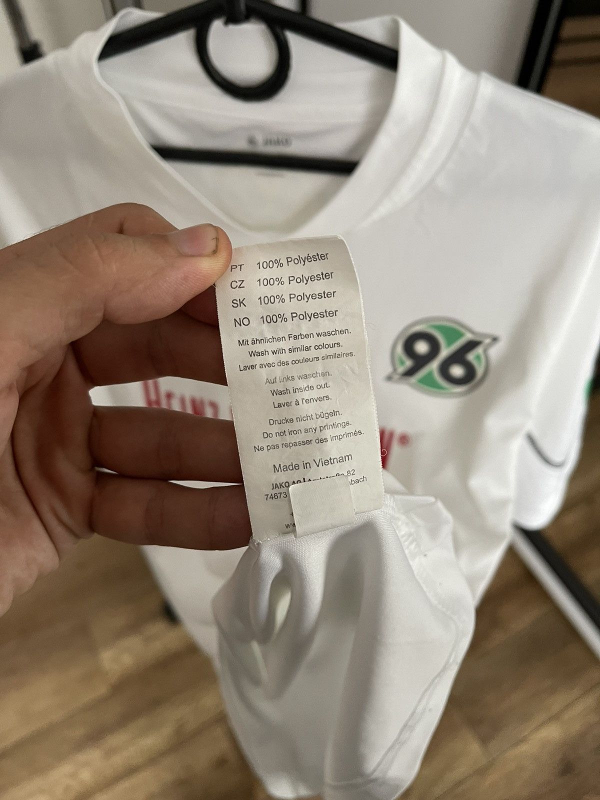 Other 2015/2016 Hannover 96 Jako Soccer Jersey T-Shirt Tee Size US M / EU 48-50 / 2 - 12 Thumbnail