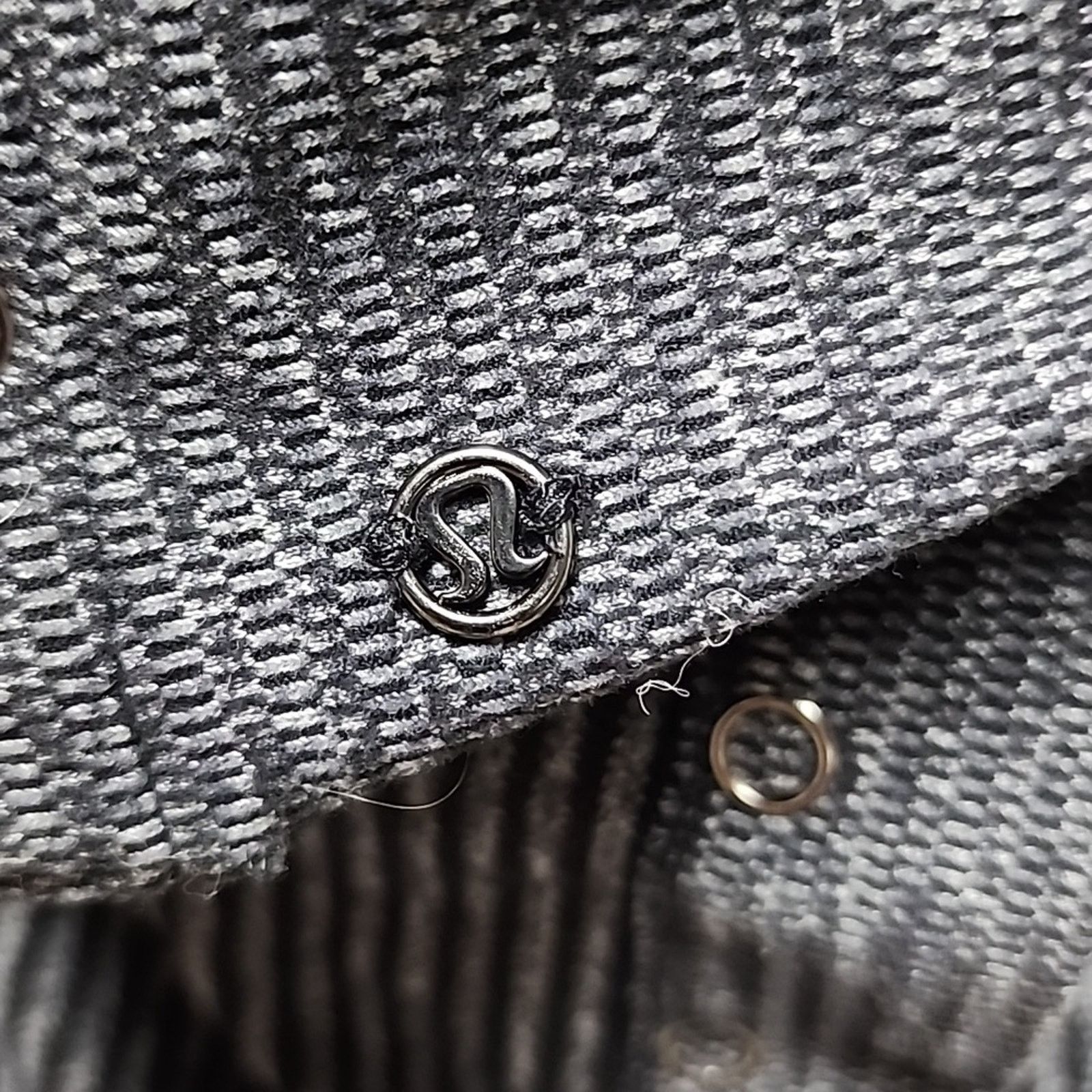 Lululemon Lululemon Vinyasa Scarf Mini Check Pique Black Pique Rulu Size ONE SIZE - 4 Thumbnail