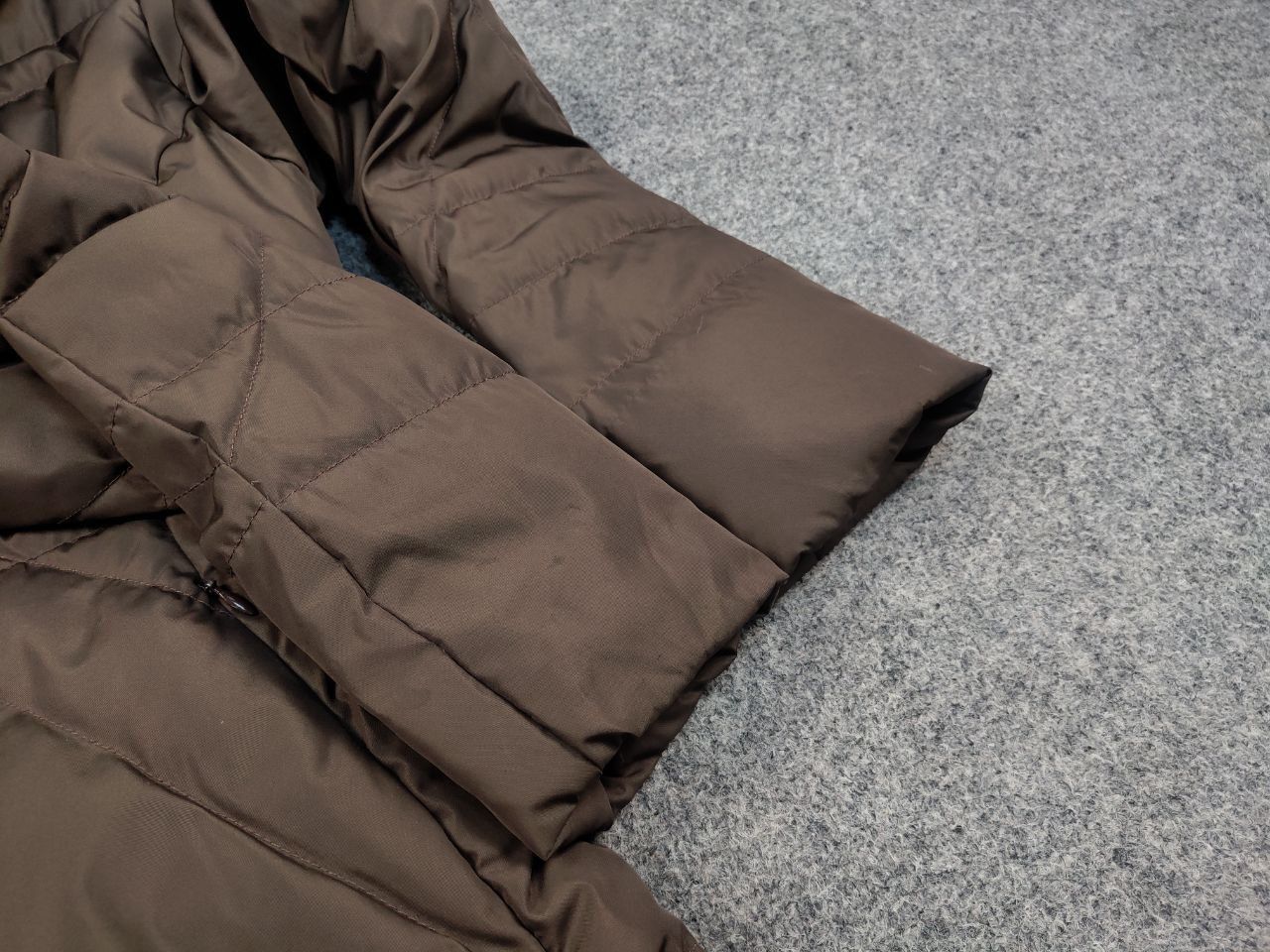 Moncler Vintage Moncler Down Puffer quality Brown Women's Jacket Size L / US 10 / IT 46 - 16 Thumbnail