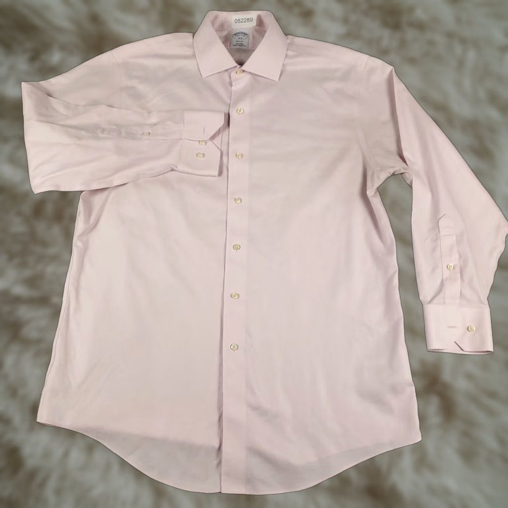 Brooks Brothers VINTAGE Brooks Brothers Dress Shirt Mens Size 16.5 Pink Cotton Business Casual Long Sleeve Button Up Size 42R - 1 Thumbnail
