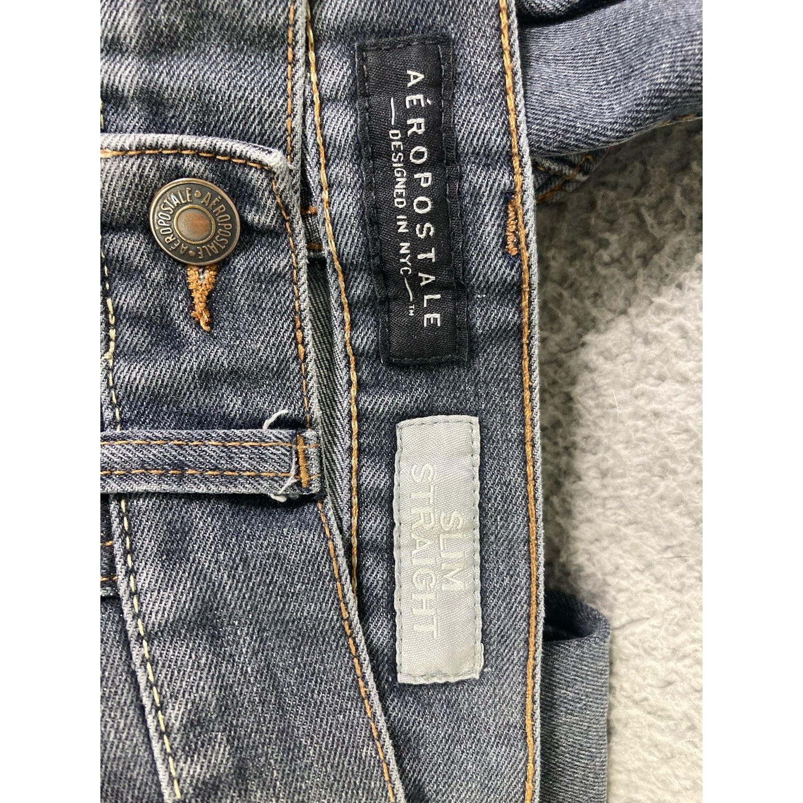 Aeropostale Aeropostale Men's Slim Straight Jeans Gray Denim Size 30x34 Size US 30 / EU 46 - 3 Thumbnail