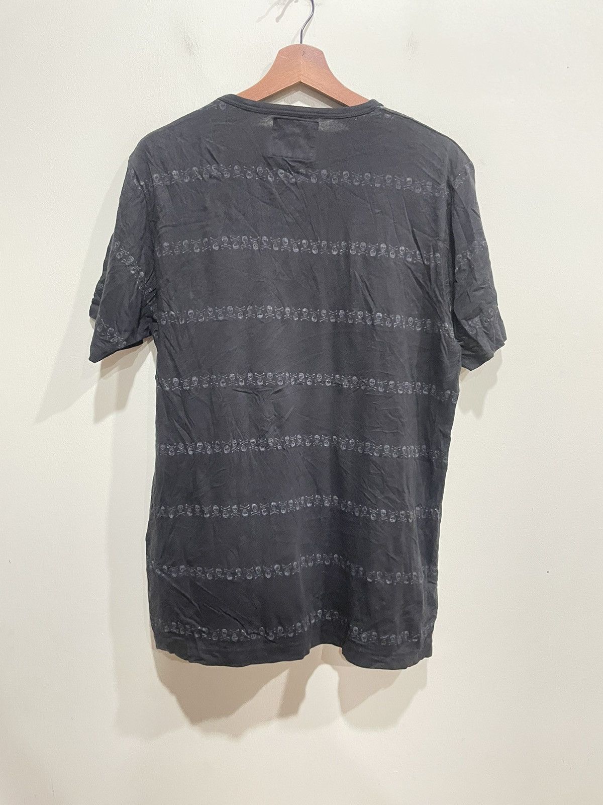 Japanese Brand The Evolution Stone Tshirt by Uniqlo Size US M / EU 48-50 / 2 - 2 Thumbnail