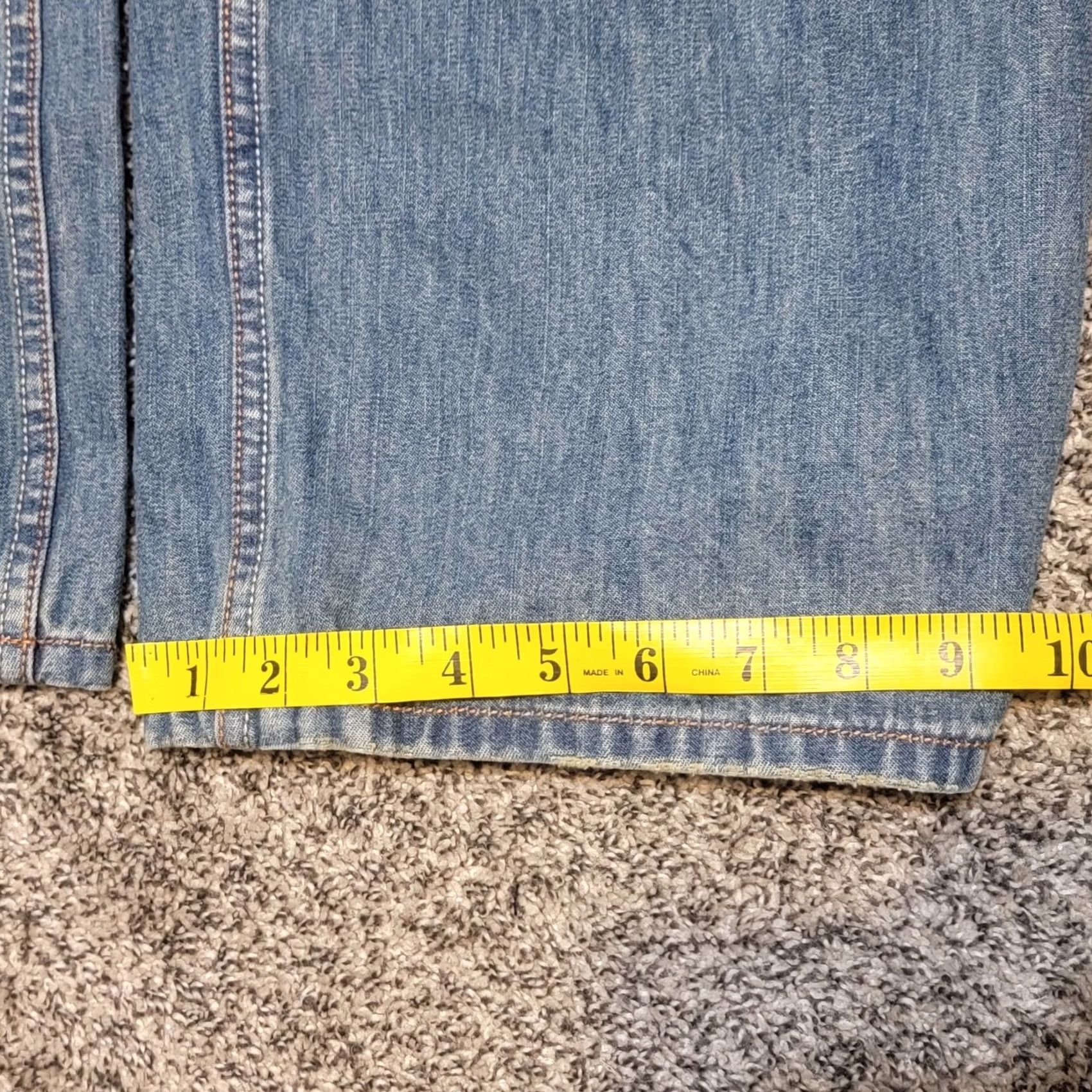 Rocawear VINTAGE Rocawear Jeans Blue 36 x 34 Unisex Adults Denim Straight EUC USA Mens Womens Size US 36 / EU 52 - 3 Thumbnail