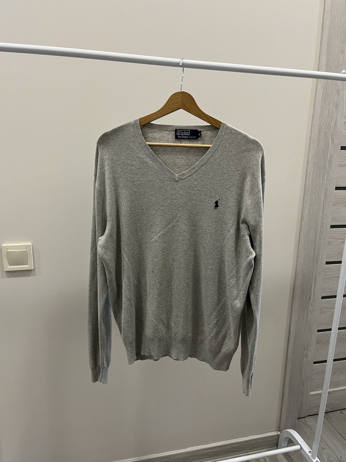 Vintage Vintage Polo Ralph Lauren V-Neck Sweater 90s Gray Size S Size US S / EU 44-46 / 1 - 1 Thumbnail