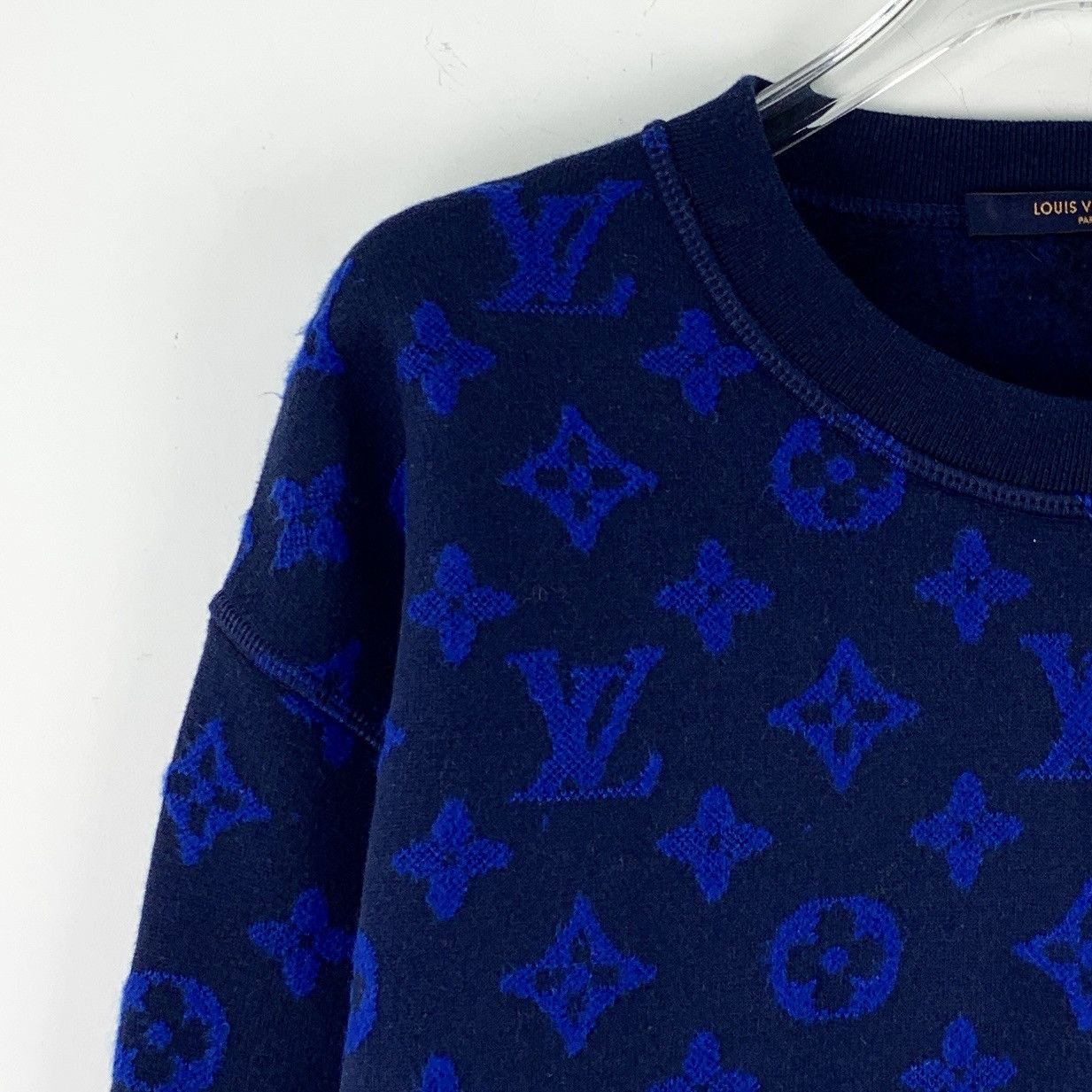 Louis Vuitton Louis Vuitton Navy Blue Long Sleeve Sweatshirt K26WX Size US M / EU 48-50 / 2 - 3 Thumbnail