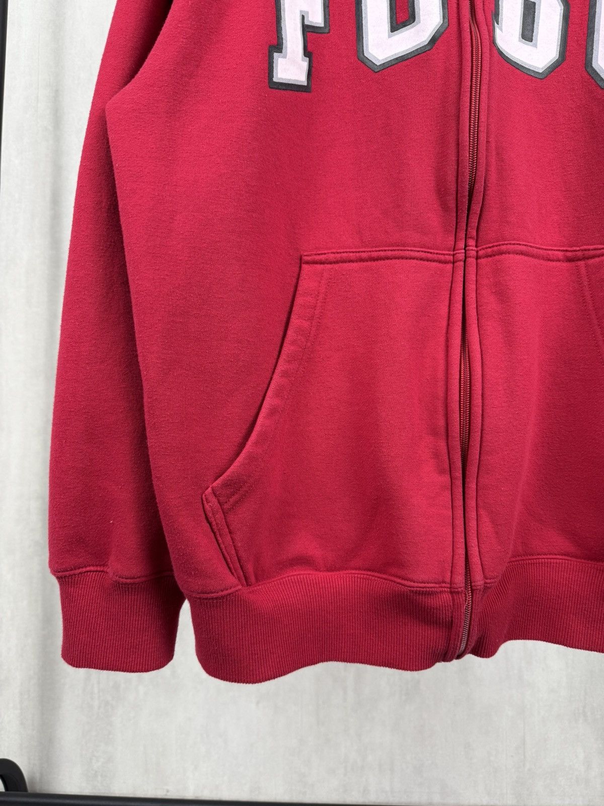 Fubu × Vintage Vintage Fubu Red Zip Up Hoodie Size L-XL Size US L / EU 52-54 / 3 - 3 Thumbnail