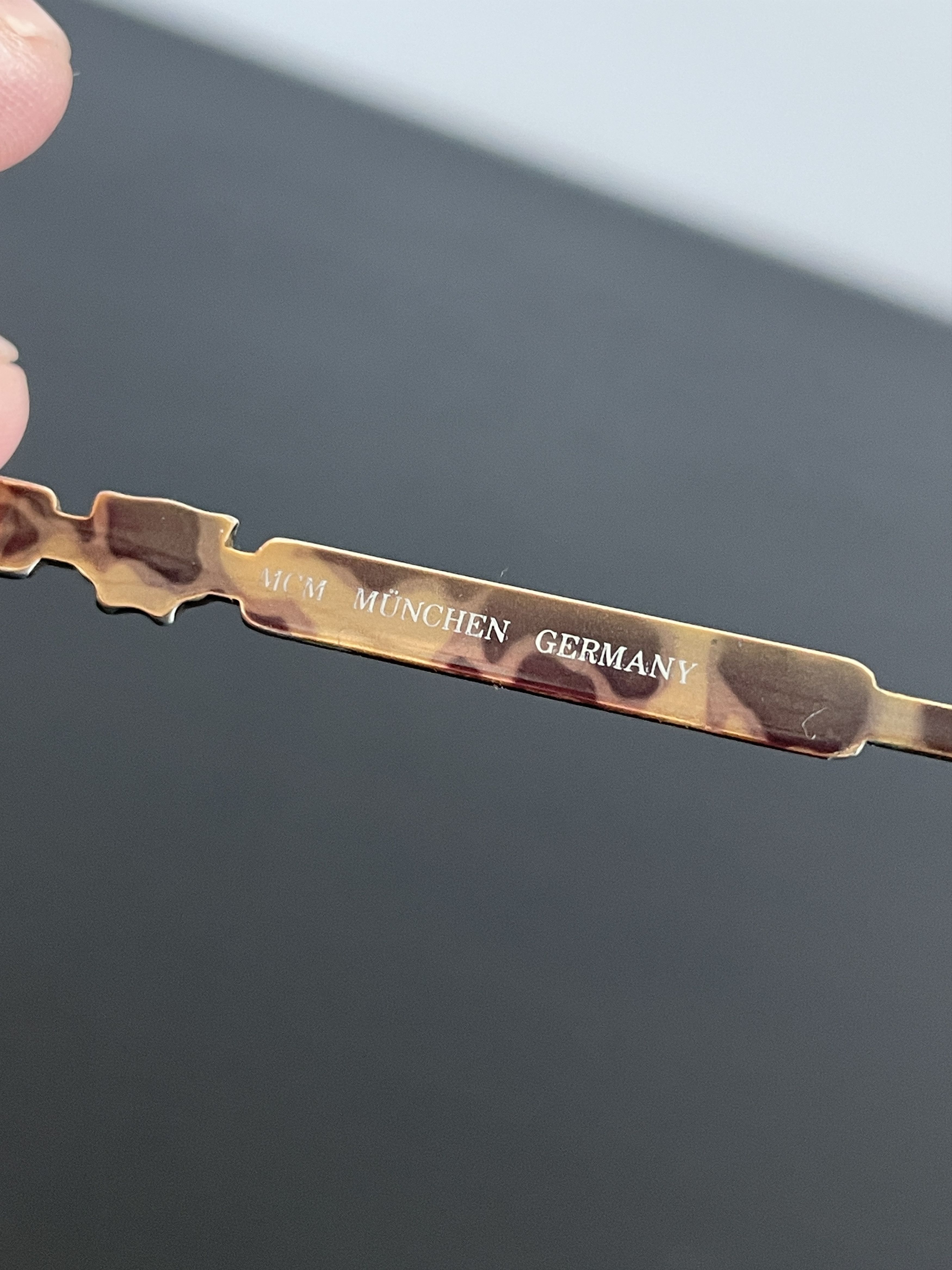 MCM VINTAGE MCM GOLD AVIATOR FRAMES Size ONE SIZE - 6 Thumbnail