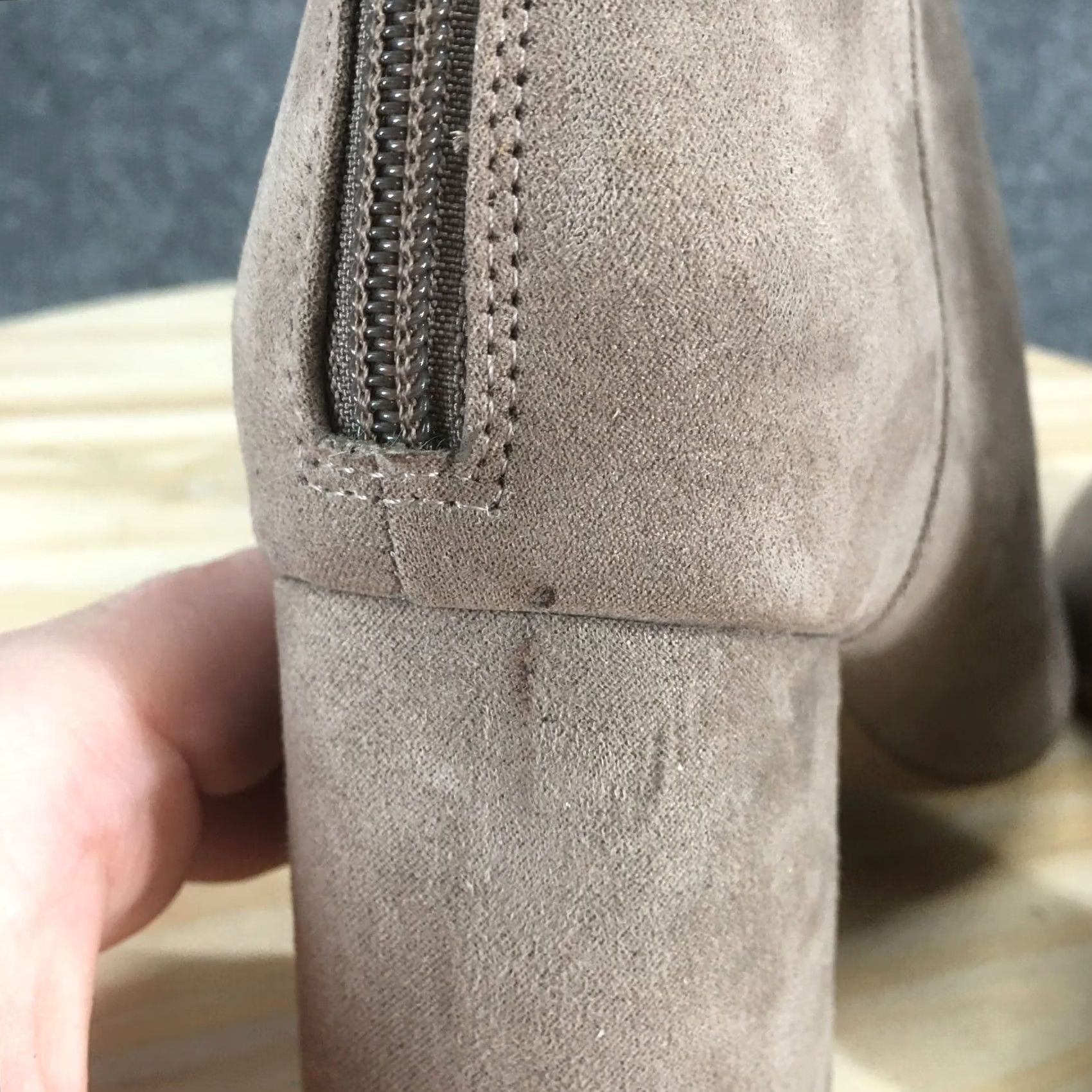 Old Navy Old Navy Boots Womens 9 Ankle Bootie Beige Casual Almond Toe Block Heels Comfort Shoes Size US 9 / IT 39 - 5 Thumbnail