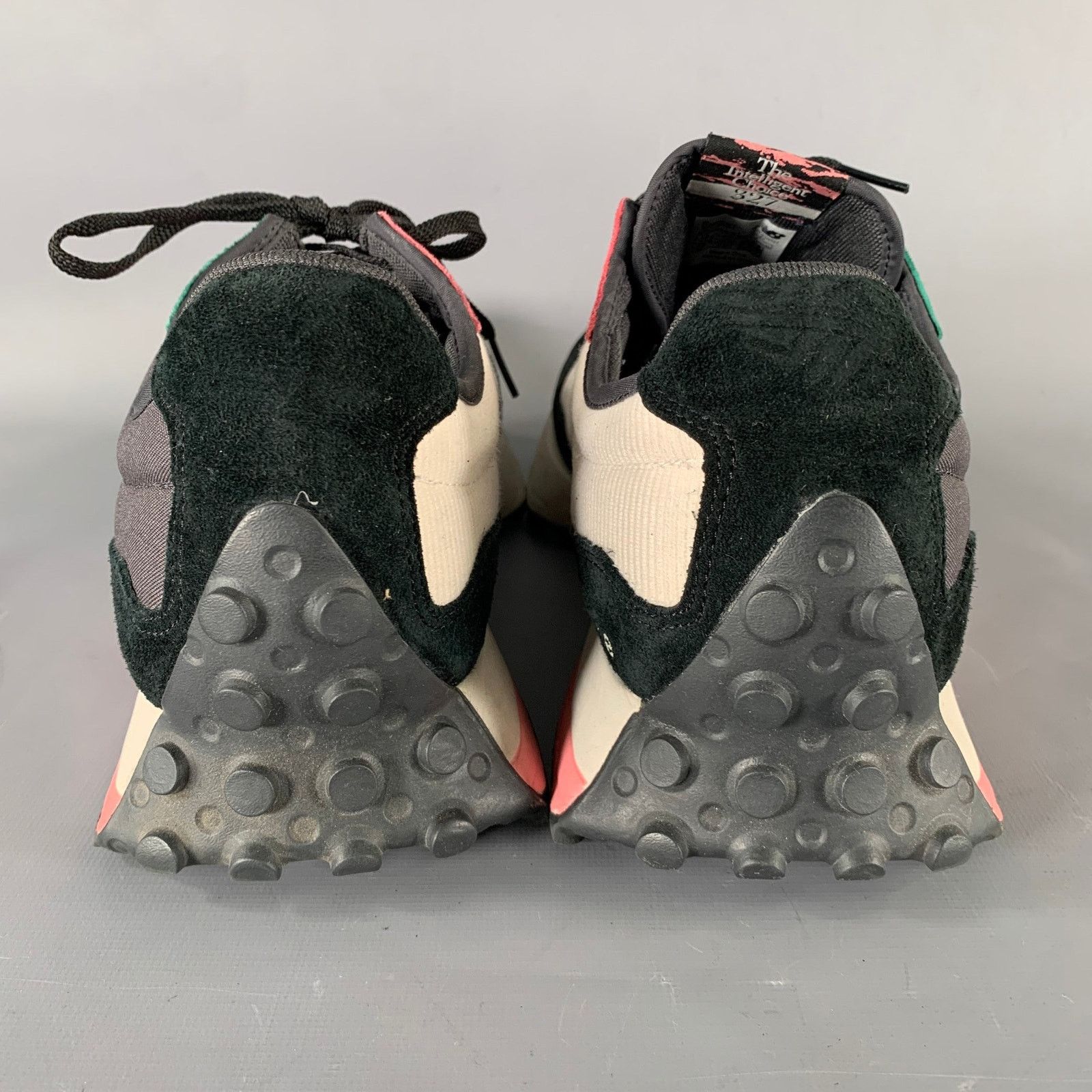 New Balance NEW BALANCE 327 Size 12 Black Cream & Pink Runner Sneakers Size US 12 / EU 45 - 3 Thumbnail