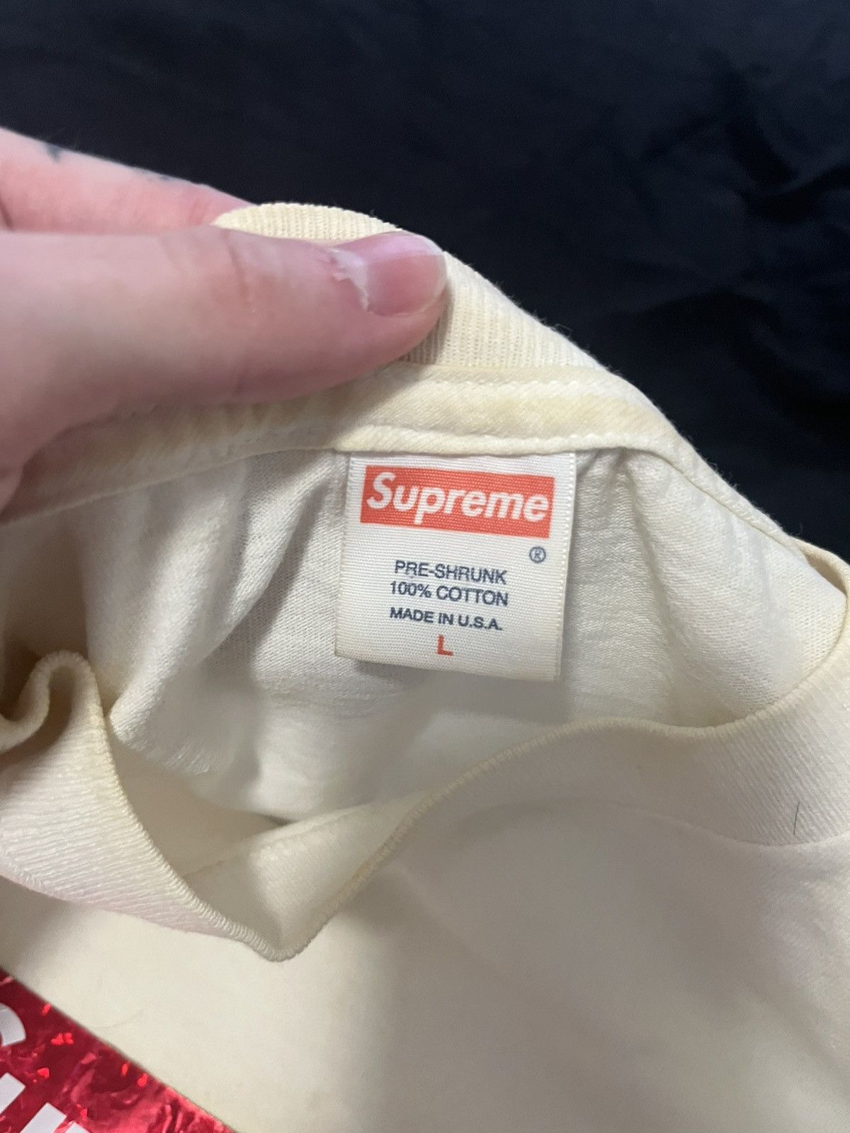 Supreme Supreme holographic box logo tee red Size US L / EU 52-54 / 3 - 9 Thumbnail