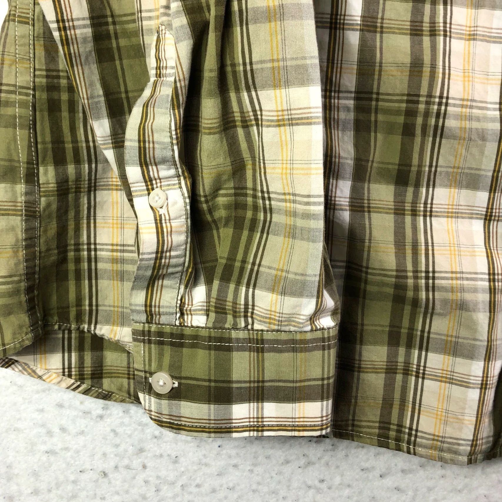 Eddie Bauer Eddie Bauer Classic Fit Mens Large Green Plaid Long Sleeve Button Down Collar Shirt Size US L / EU 52-54 / 3 - 2 Thumbnail