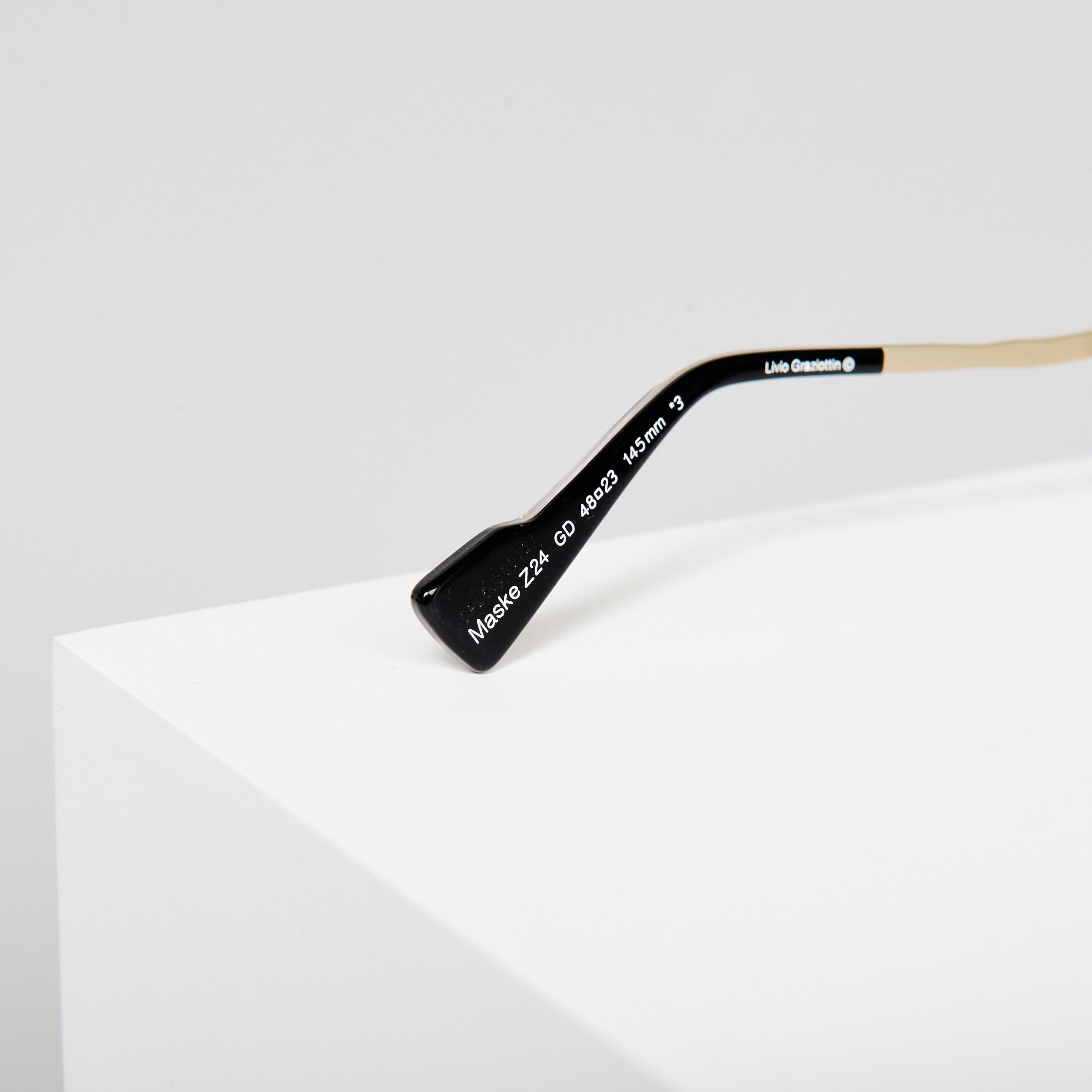 Kuboraum KUBORAUM Z24 GD SUNGLASSES Size ONE SIZE - 6 Thumbnail