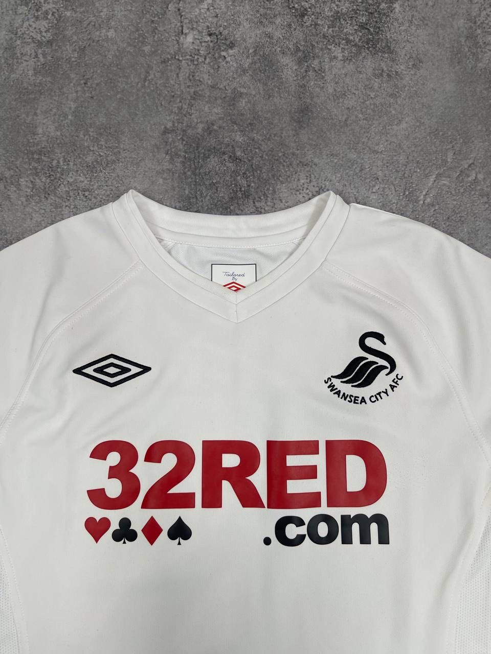 Umbro Umbro Swansea City AFC 2016/17Home Men Football Shirt Jersey Size US S / EU 44-46 / 1 - 2 Thumbnail