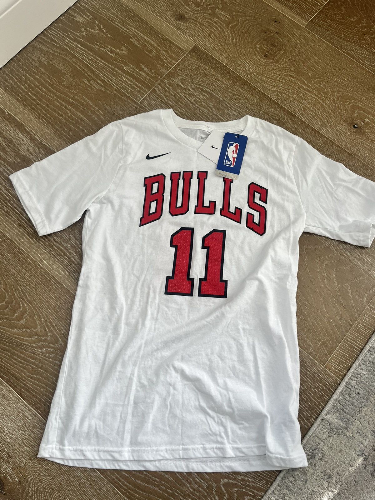 NBA × Nike YOUTH Large 14/16 Bulls Shirt Size US L / EU 52-54 / 3 - 1 Thumbnail