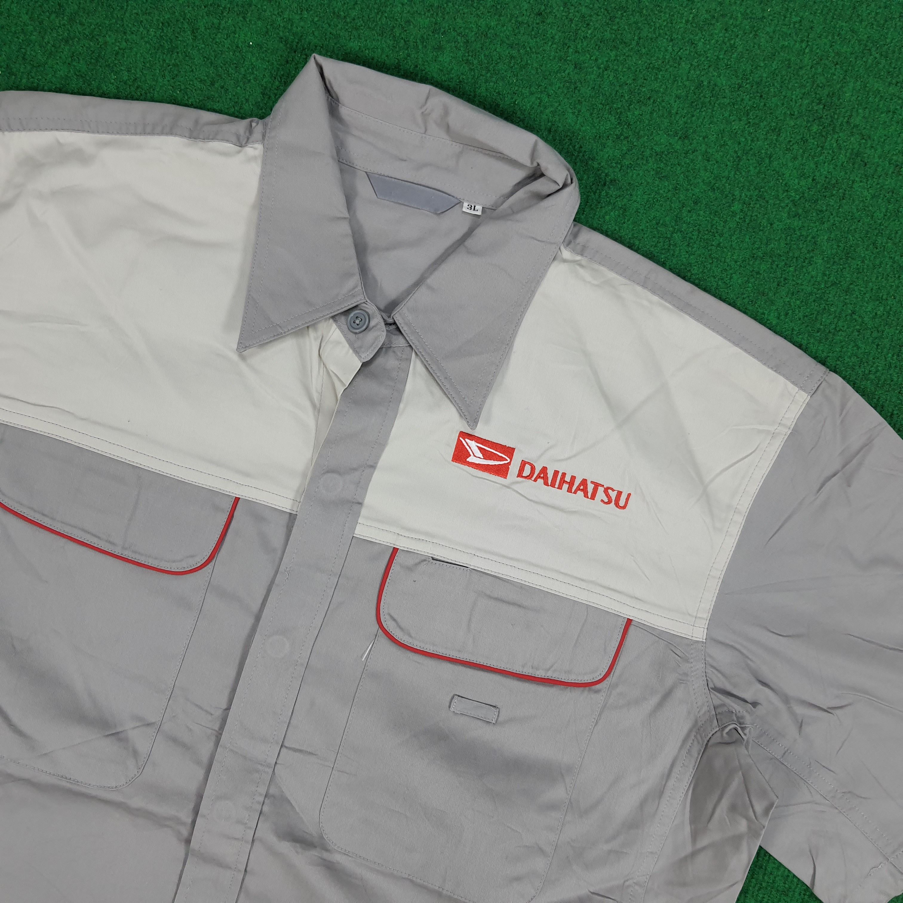 Japanese Brand × Vintage Vintage Daihatsu Japanese Brand Automobile Work Shirt Size US L / EU 52-54 / 3 - 2 Thumbnail