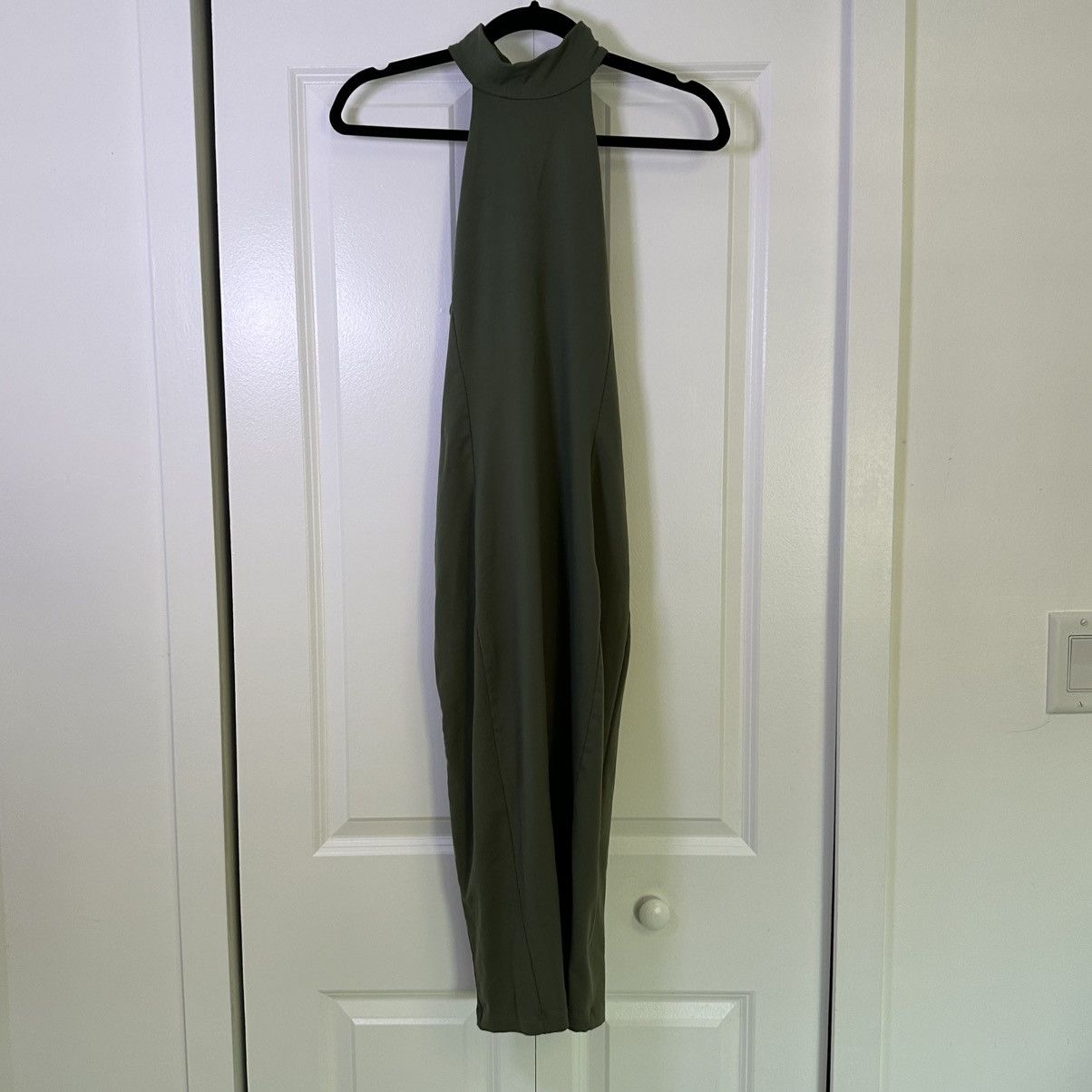 Bebe Bebe Bodycon Mock Neck Strappy Midi Dress Size Small Size S / US 4 / IT 40 - 1 Thumbnail