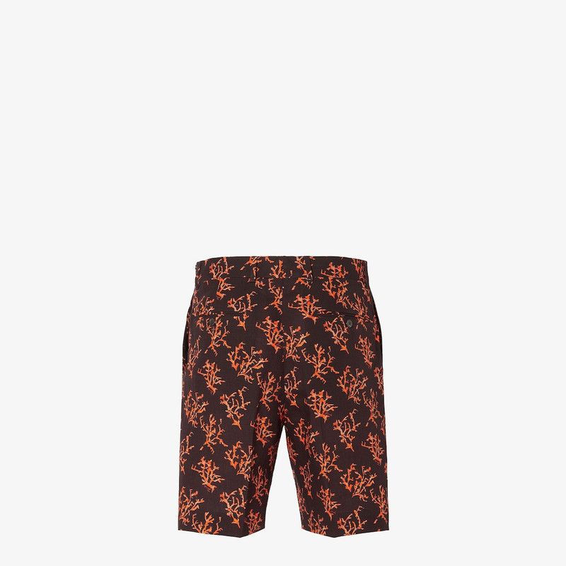 Fendi o1s1wg110526 Bermudas in Black Size US 30 / EU 46 - 2 Thumbnail